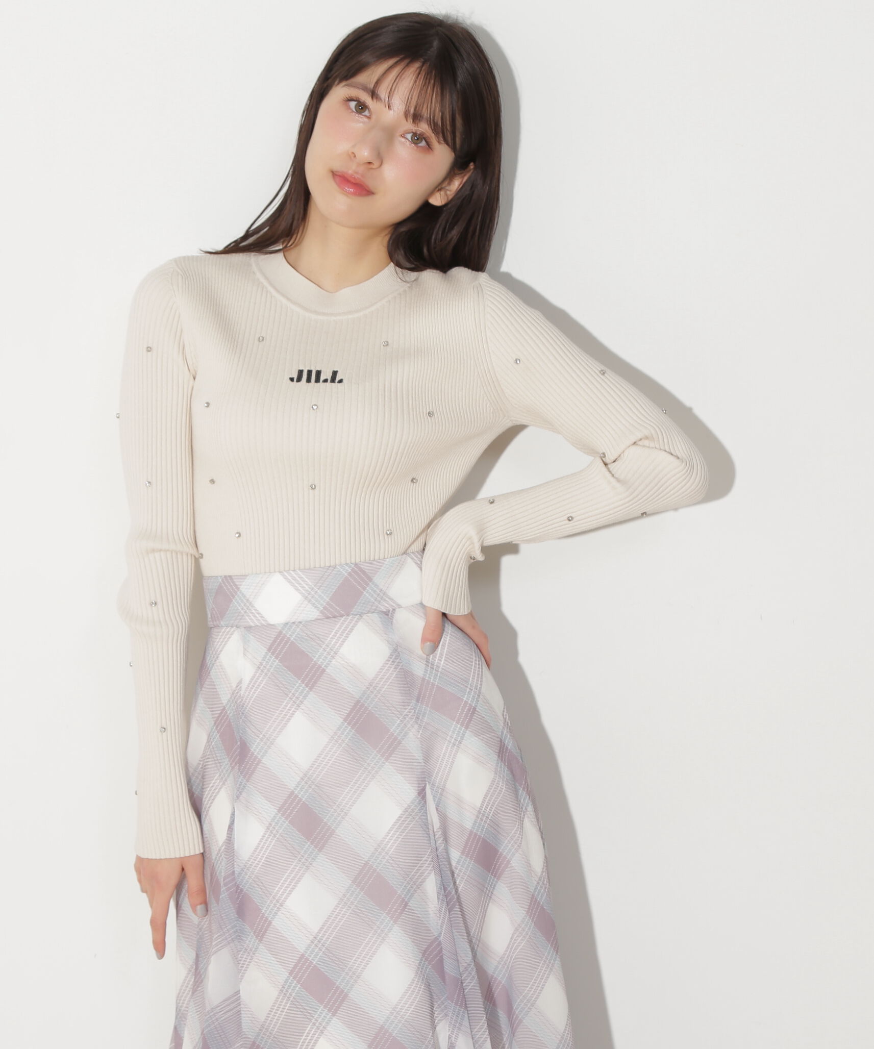  「ビジューコンパクトロゴニット」|ニット・セーター|