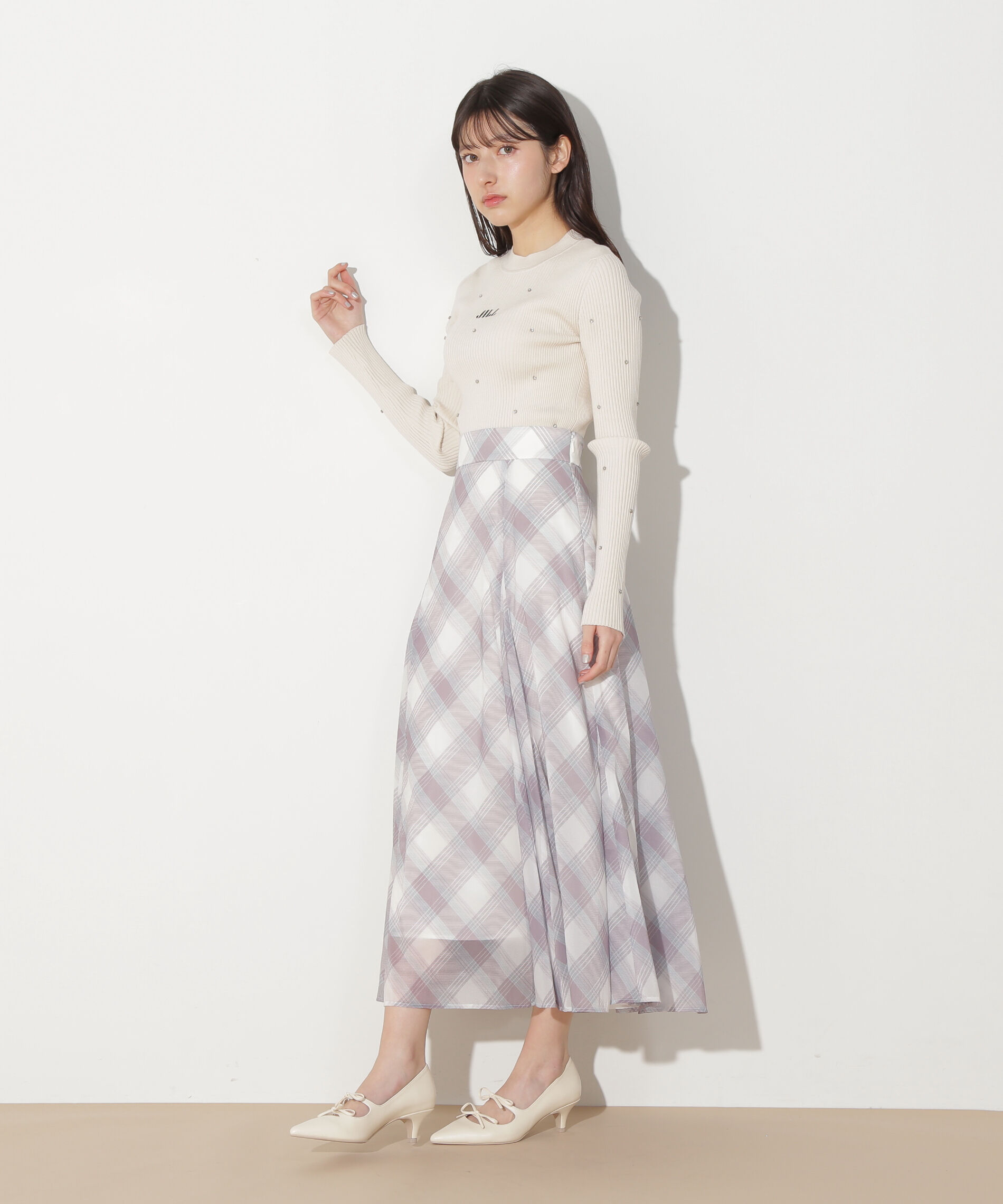  「ビジューコンパクトロゴニット」|ニット・セーター|