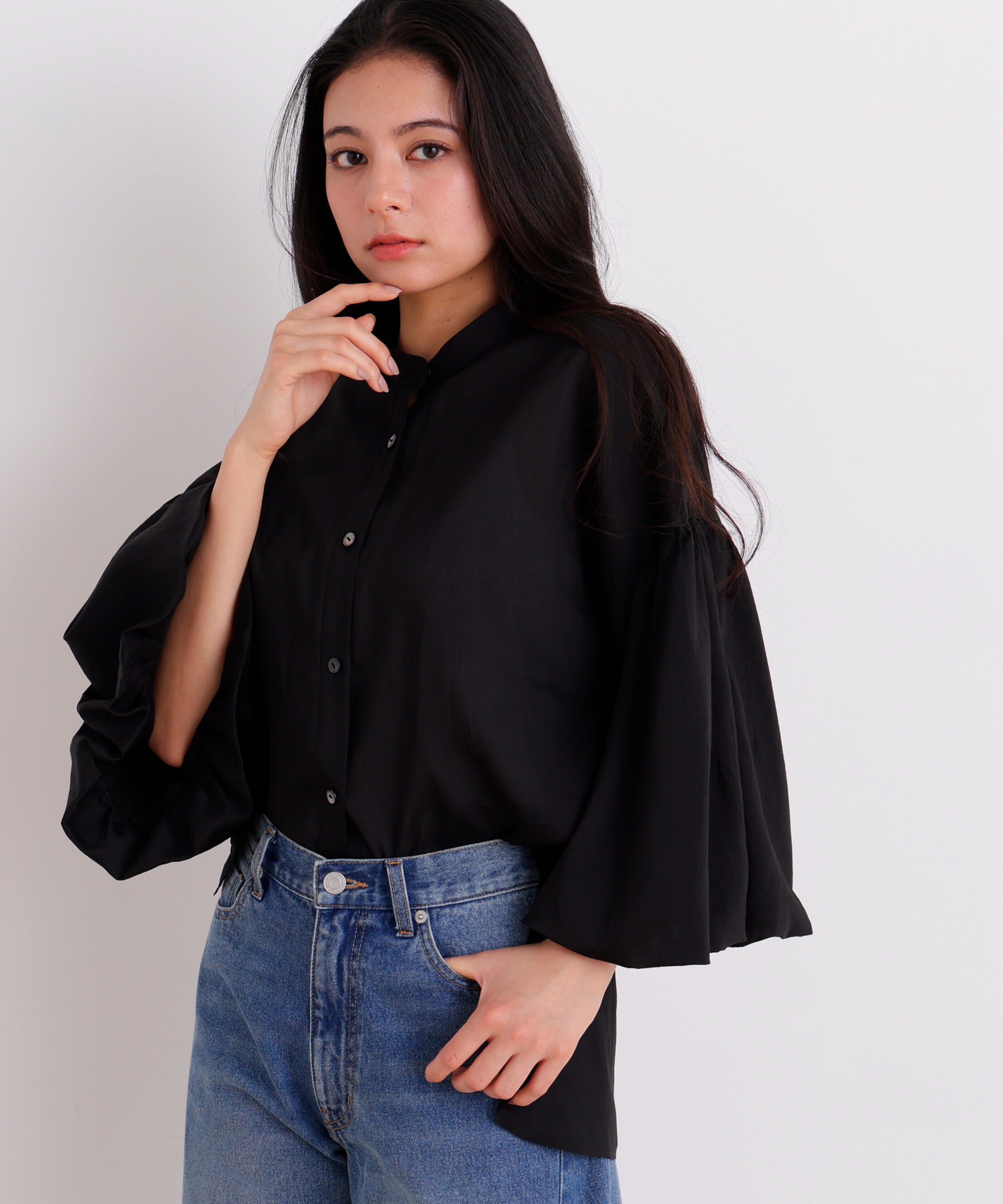  「［美香さん着用］ギャザーバルーンスリーブブラウス」|シャツ・ブラウス|