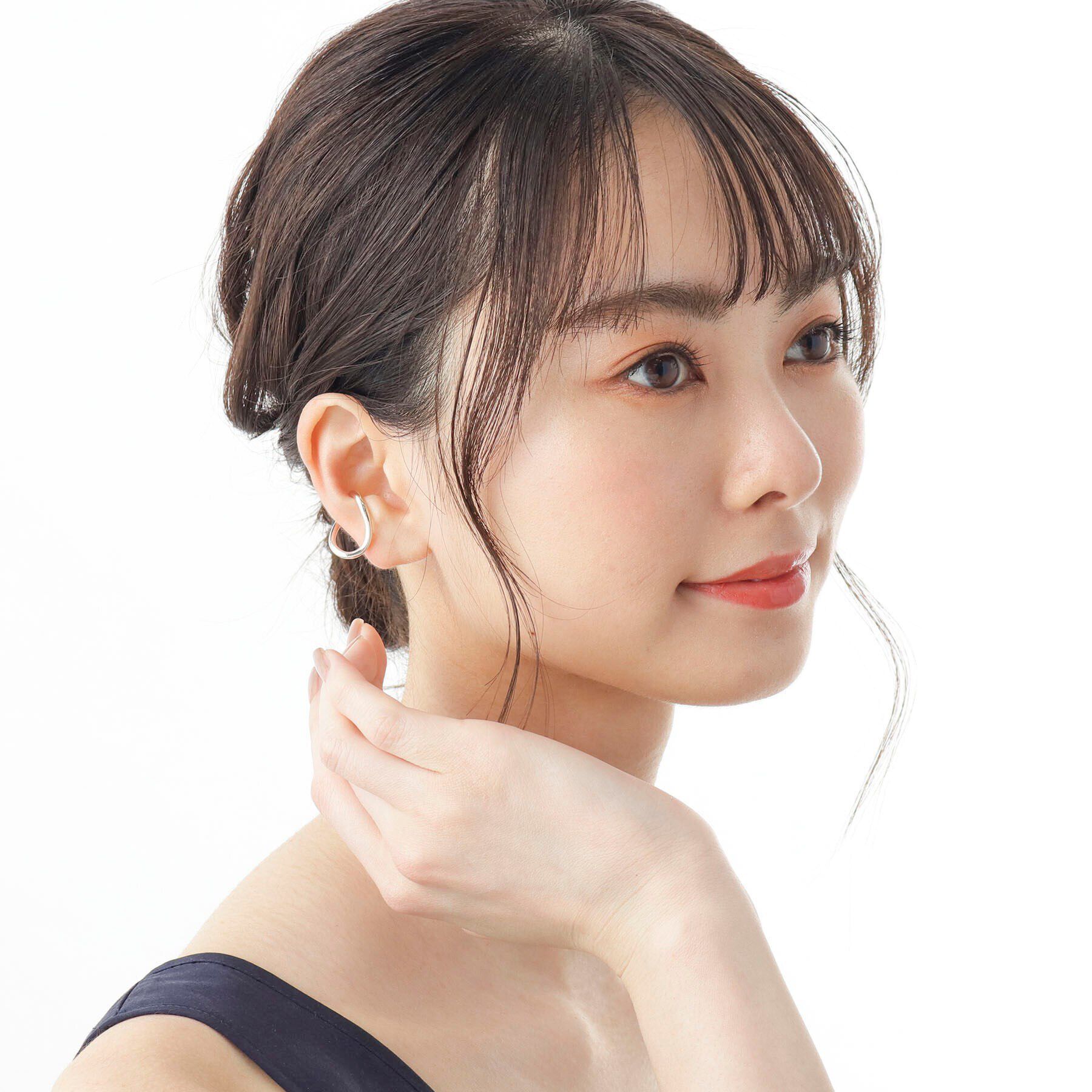 COCOSHNIK「シルバー Sライン イヤーカフ」|イヤーカフ|