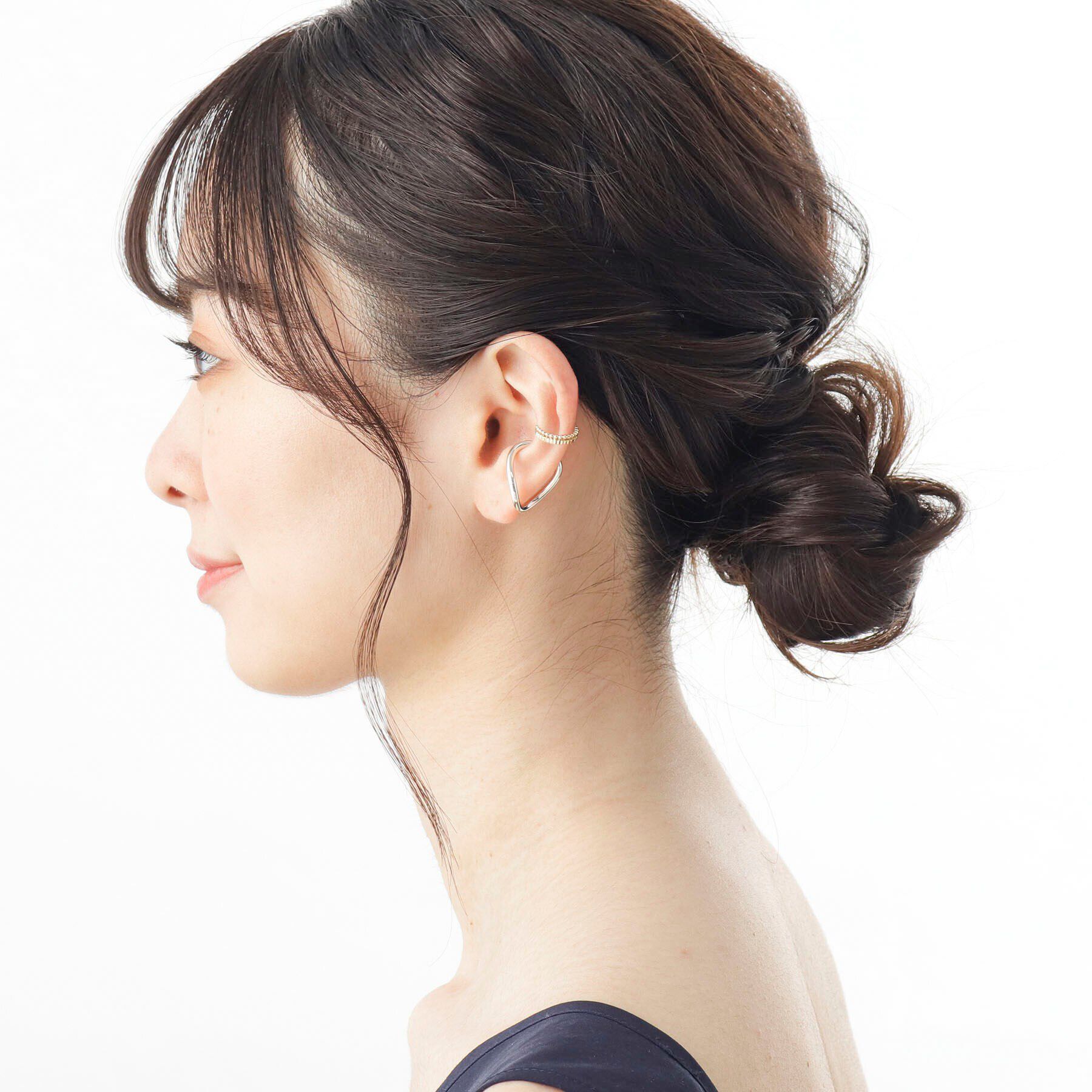 COCOSHNIK「シルバー Sライン イヤーカフ」|イヤーカフ|