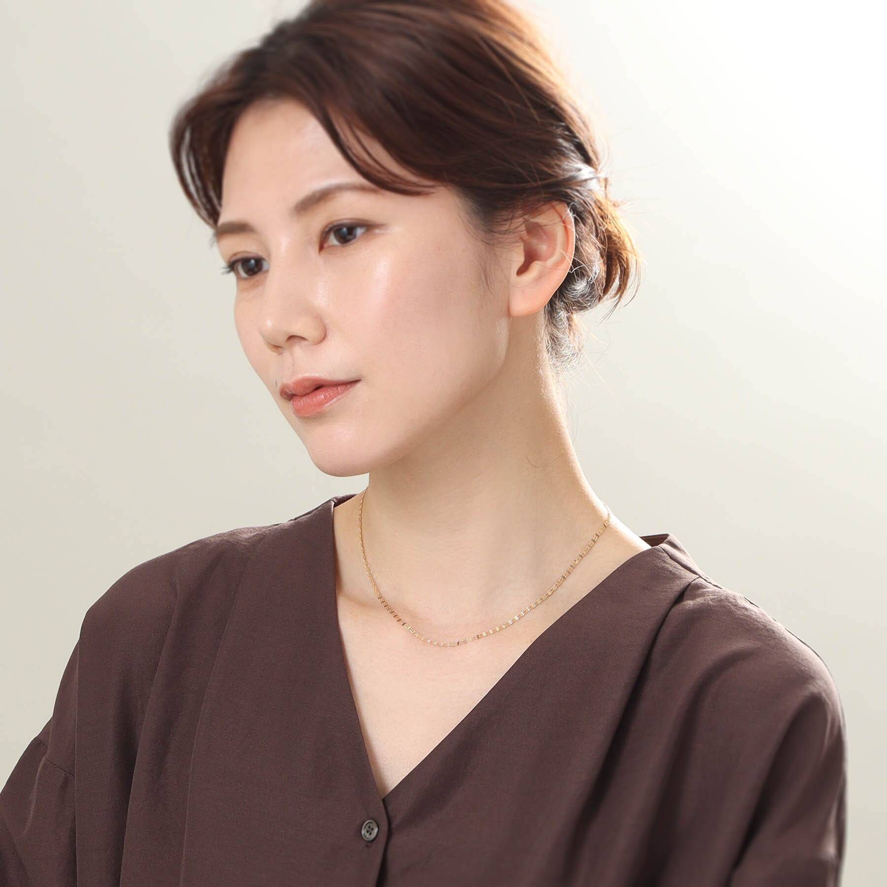 COCOSHNIK「K18ダブルフラワークロス ネックレス」|ネックレス|