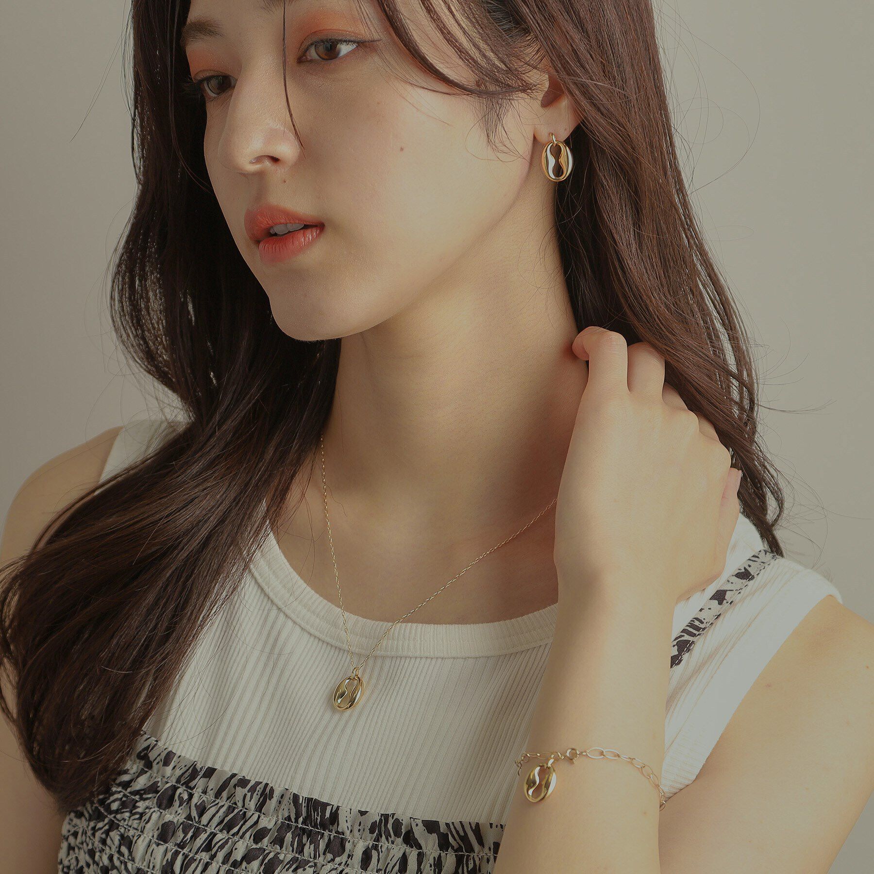 COCOSHNIK「K10中空マリンモチーフ ネックレス」|ネックレス|