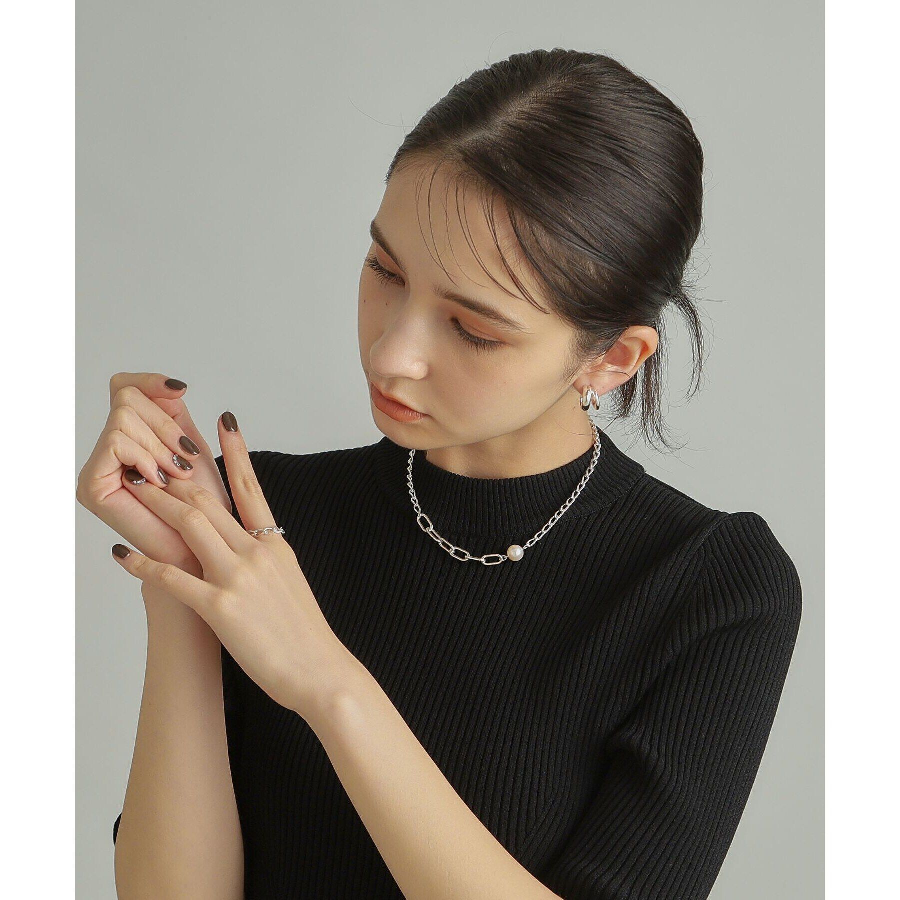 COCOSHNIK ONKITSCH「シルバー チェーンリング ロングカーブ」|リング|