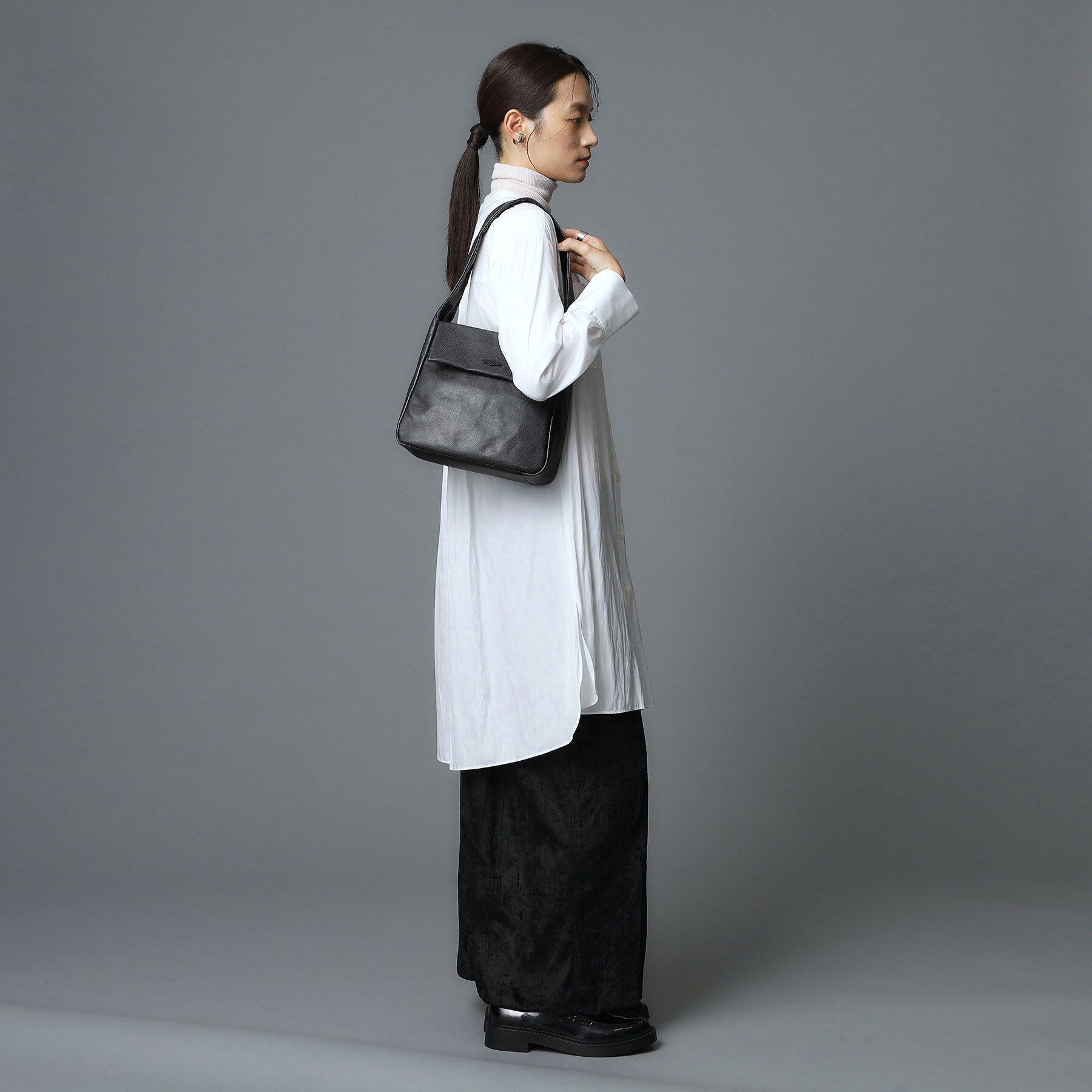 HIROKO HAYASHI「VELENO CISA（ヴェレーノ チーザ）ワンショルダーバッグ」|ショルダー・メッセンジャー|