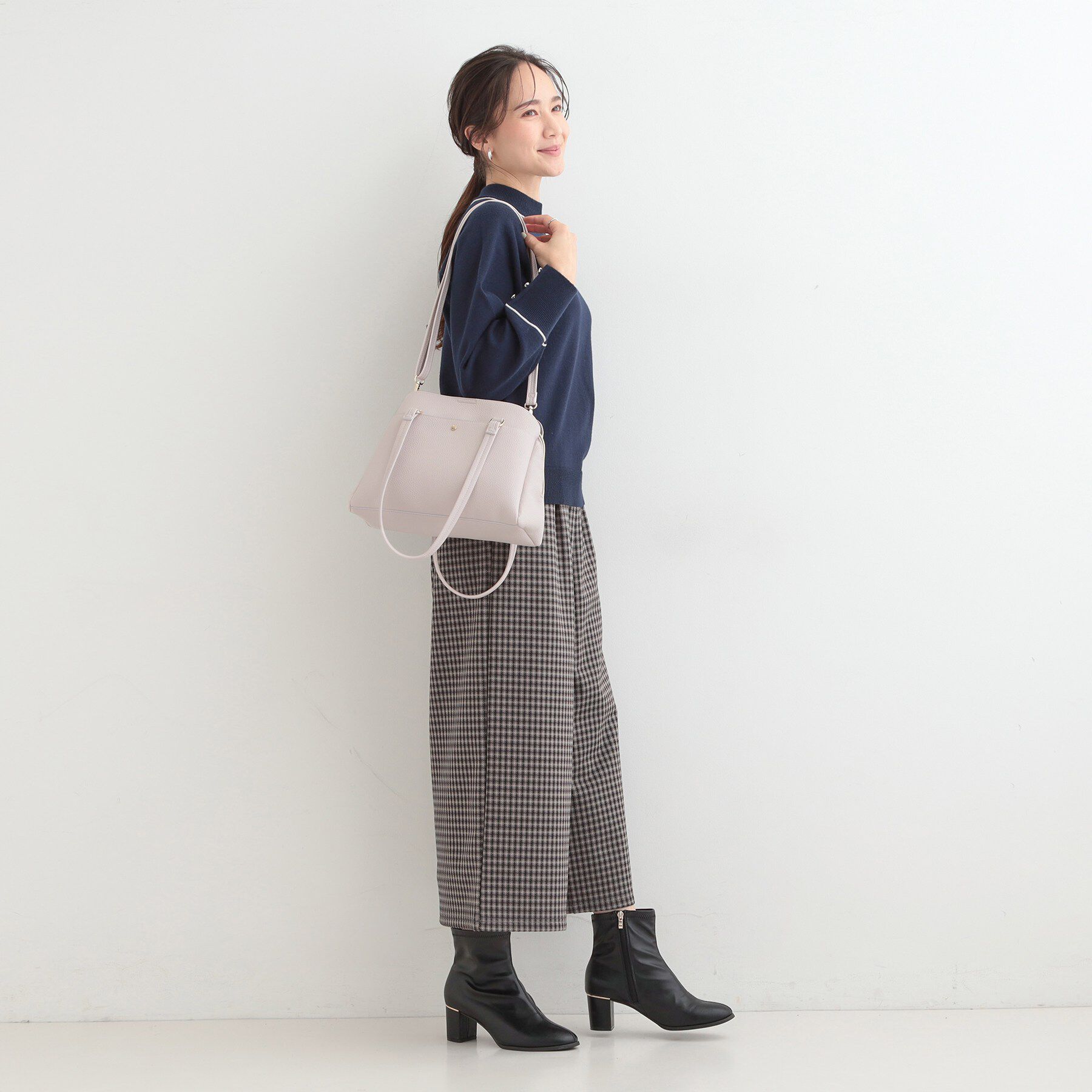 SHOO･LA･RUE「【軽量/2WAY】ロングハンドル ラウンドトートバッグ」|トートバッグ|