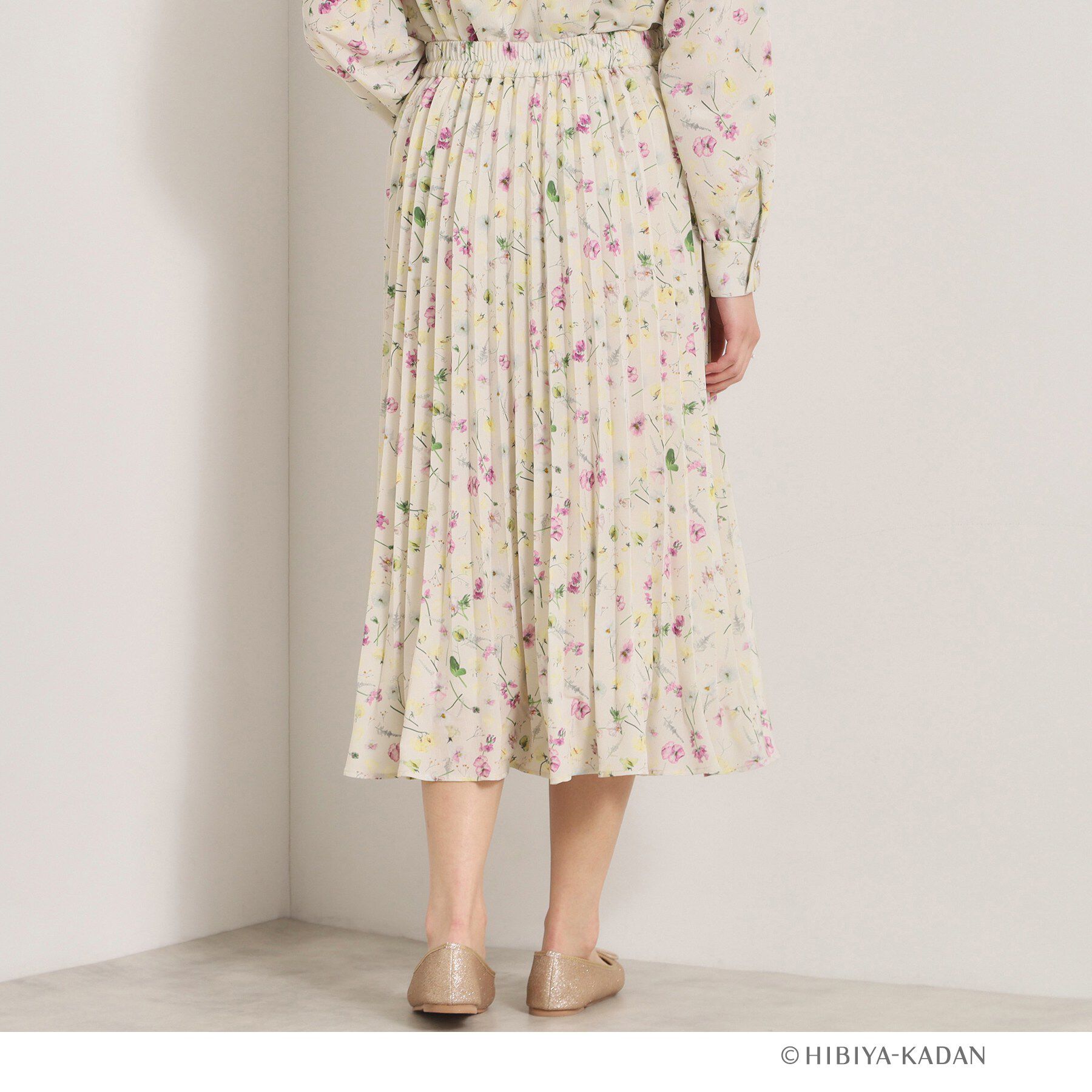 ITS&rsquo;DEMO「【ITS&rsquo;DEMO &times; HIBIYA－KADAN】楊柳プリーツスカート」|スカート|