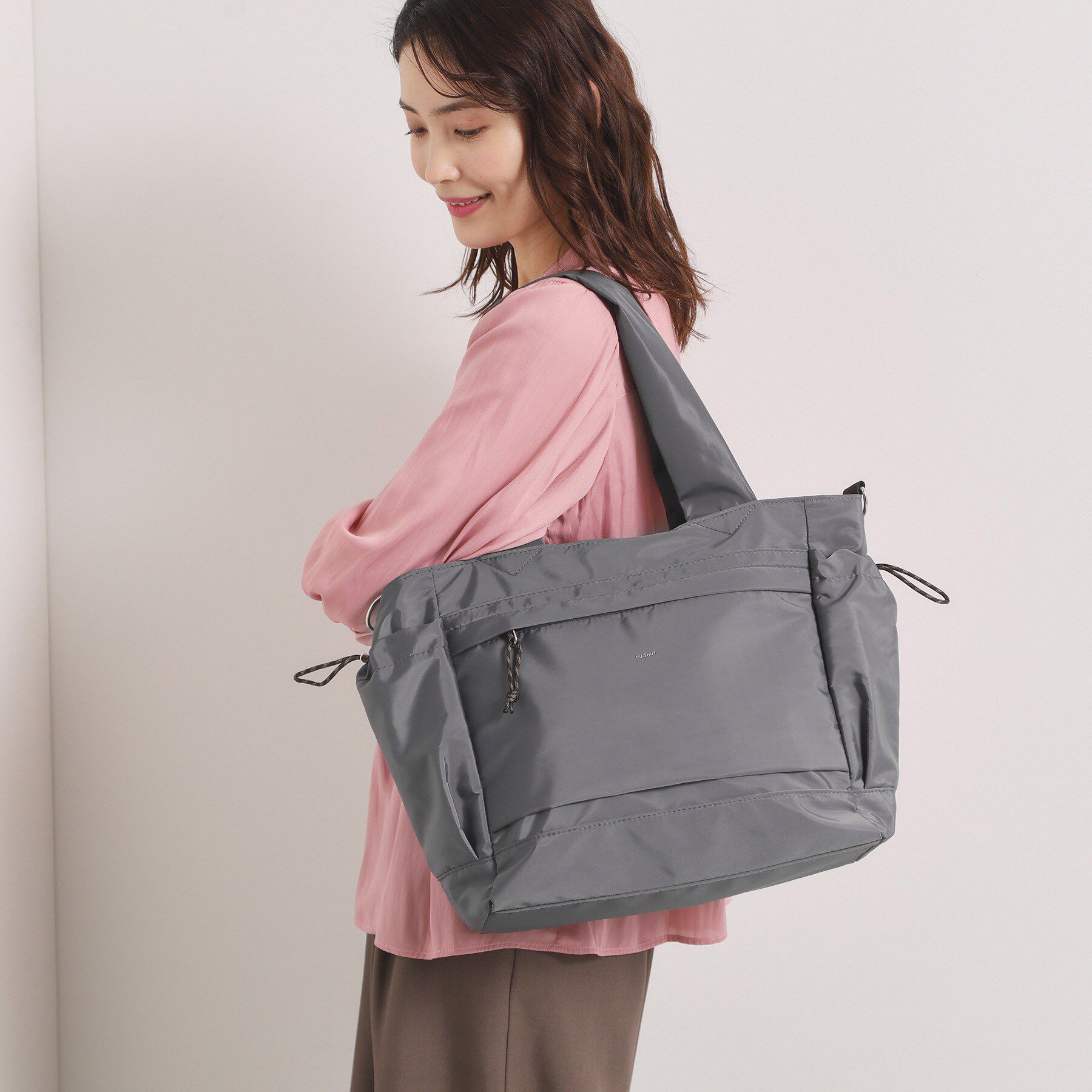 ITS&rsquo;DEMO「【収納アドバイザー監修】トリップ＆マザートート」|トートバッグ|