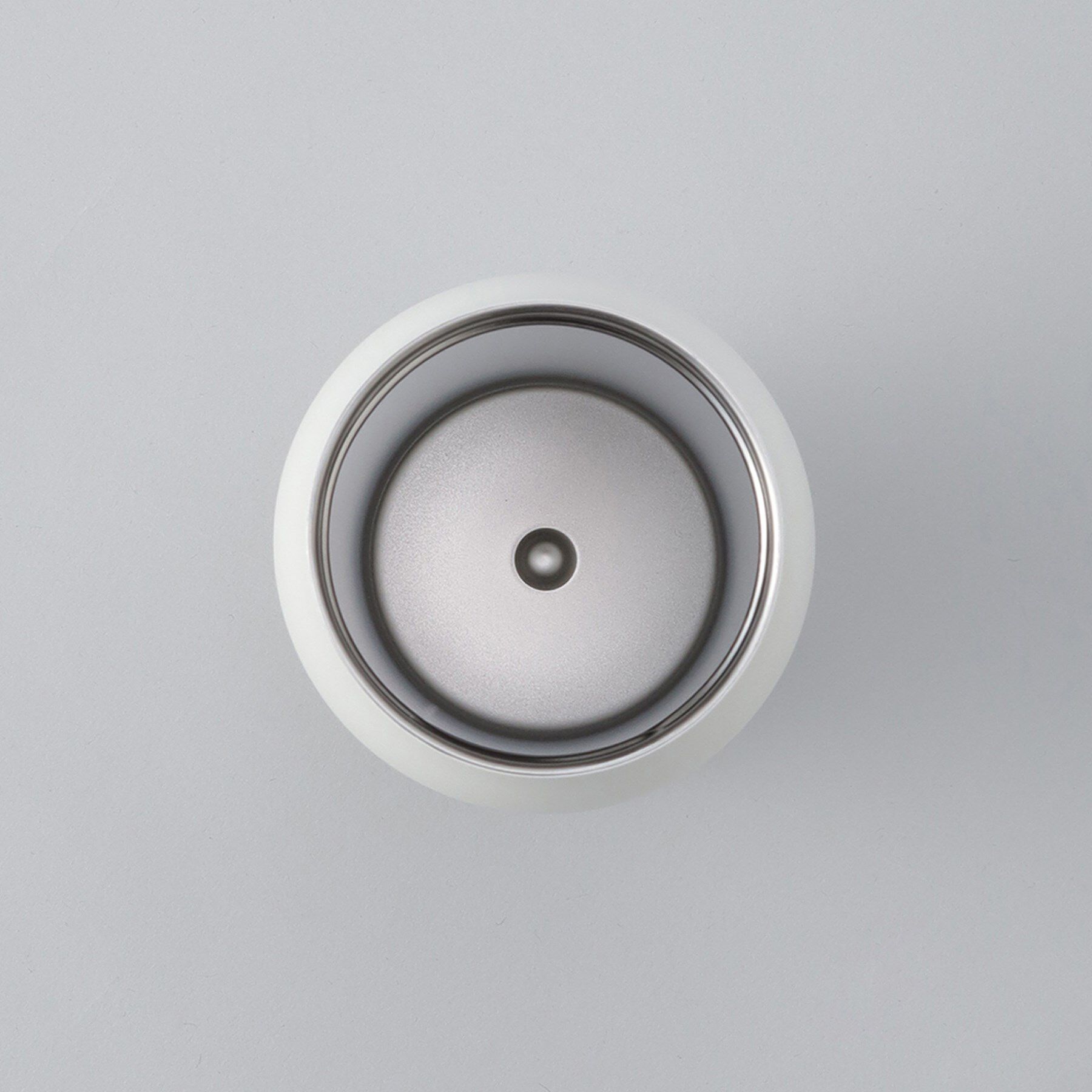 212 KITCHEN STORE「スマホスタンド付きステンレスボトル WH ＜KEVNHAUN ケヴンハウン＞」|食器・キッチングッズ|