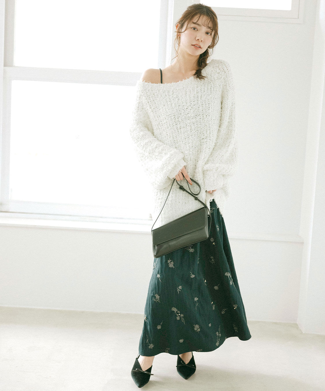 COCO DEAL「フラワー刺繍キャミワンピース」|ワンピース|