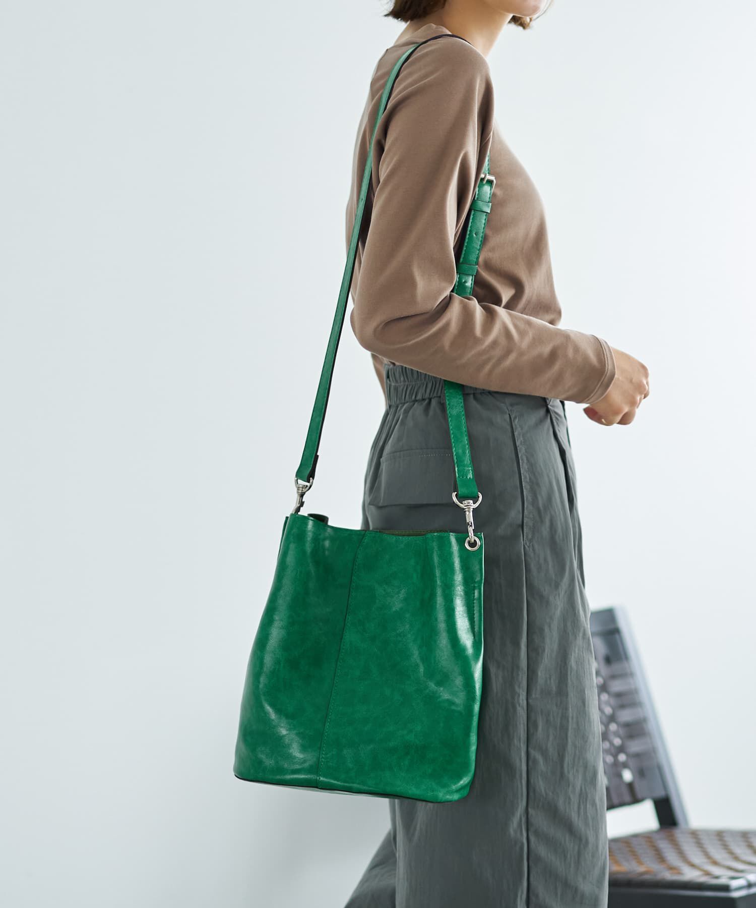 STYLE DELI「差し色用カラーショルダーバッグ」|ショルダー・メッセンジャー|グリーン