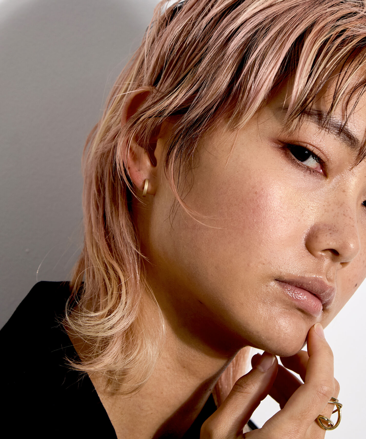 JUPITER「【シリーズ累計販売 2000点突破！】【K10】ストレートフープピアス/ユニセックス/マットゴールド」|ピアス|