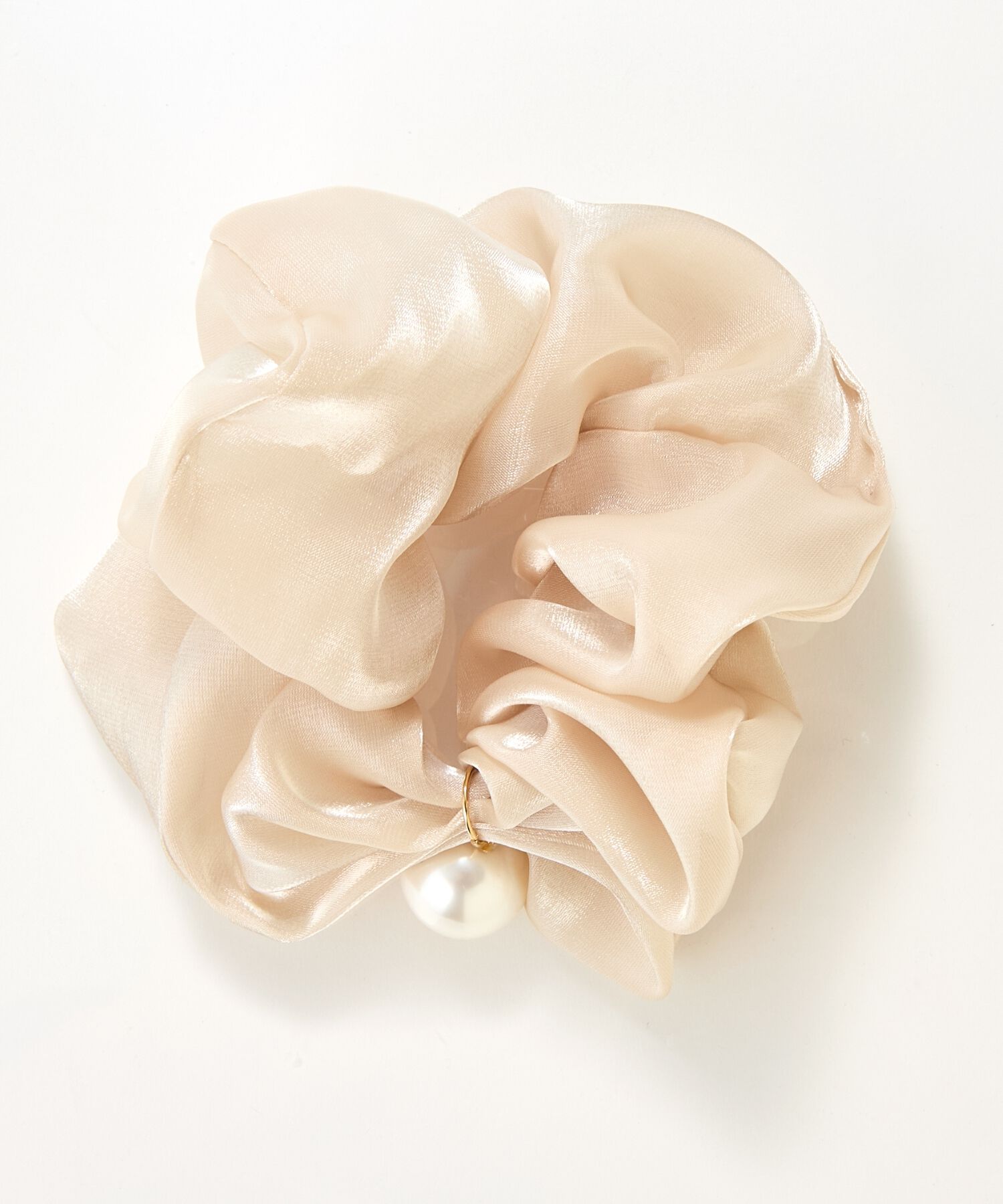  「ボリューミーシアーシュシュ　ベージュ/パール/大ぶり」|ブレスレット・バングル|