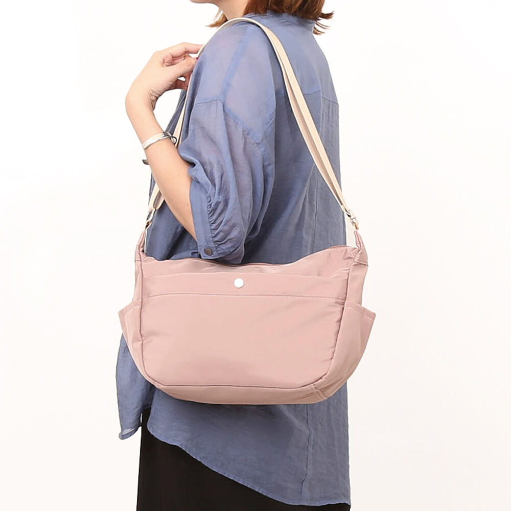 BACKYARD FAMILY「jouet ショルダーバッグ 通販 ショルダーバック 斜め掛けバッグ 斜めかけバッグ 肩掛けカバン」|ショルダー・メッセンジャー|ピンク1