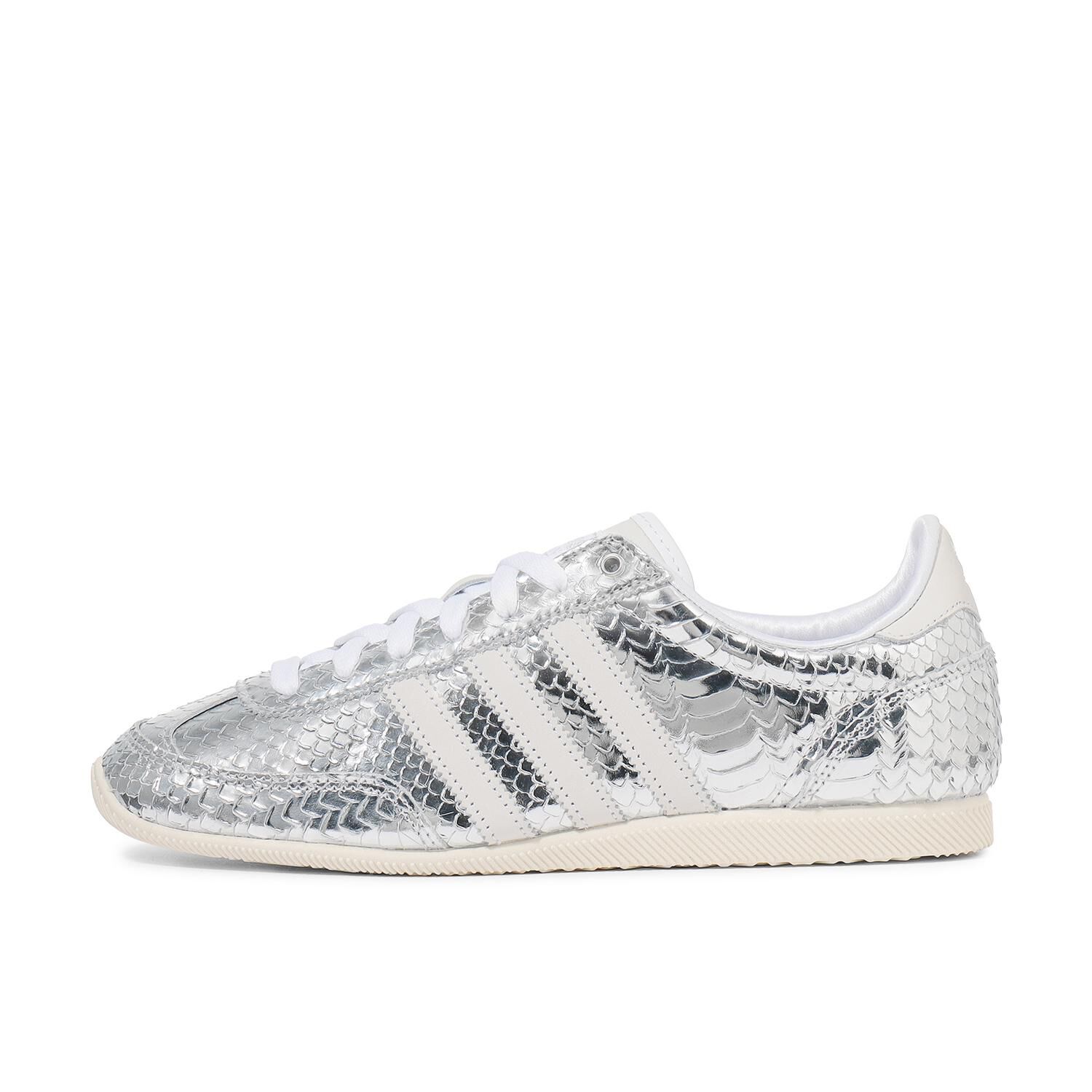 adidas「【ADIDAS】JAPAN W」|スニーカー|シルバー