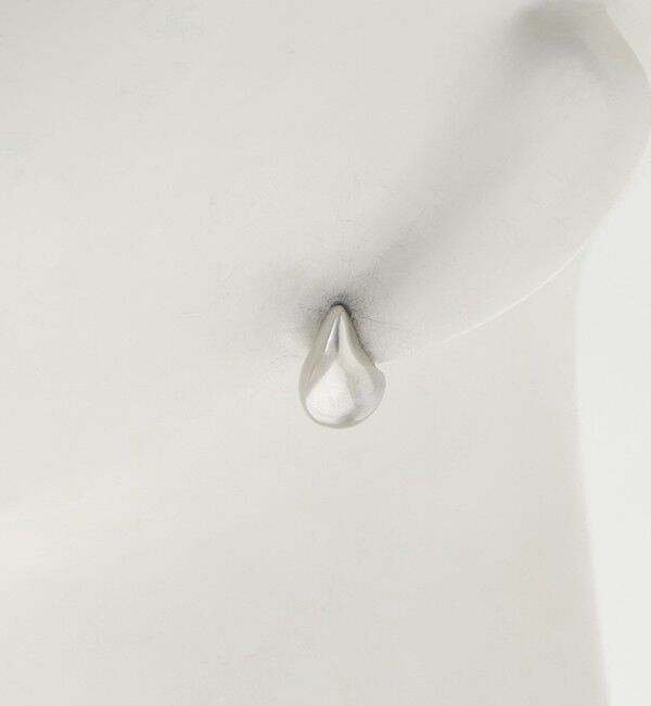 UNITED ARROWS「クレセントムーン ピアス」|ピアス|