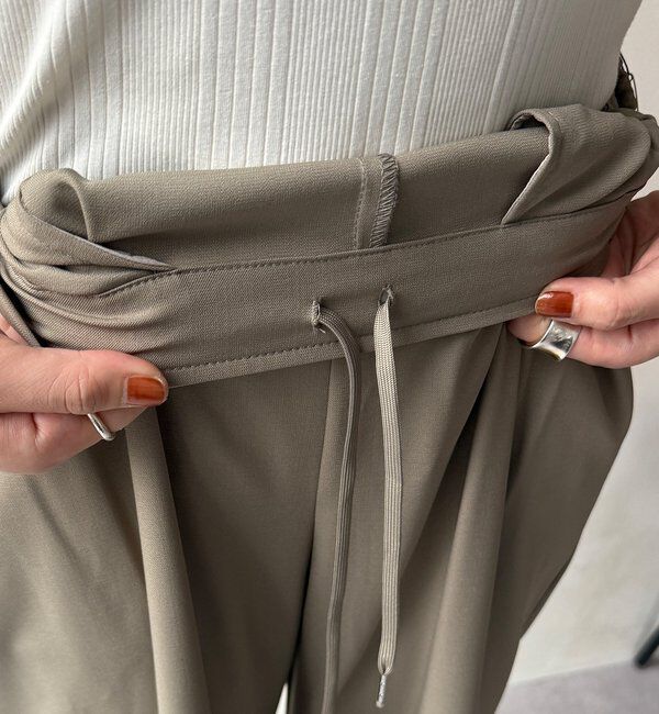  「ドライタッチワイドパンツ」|チノ|