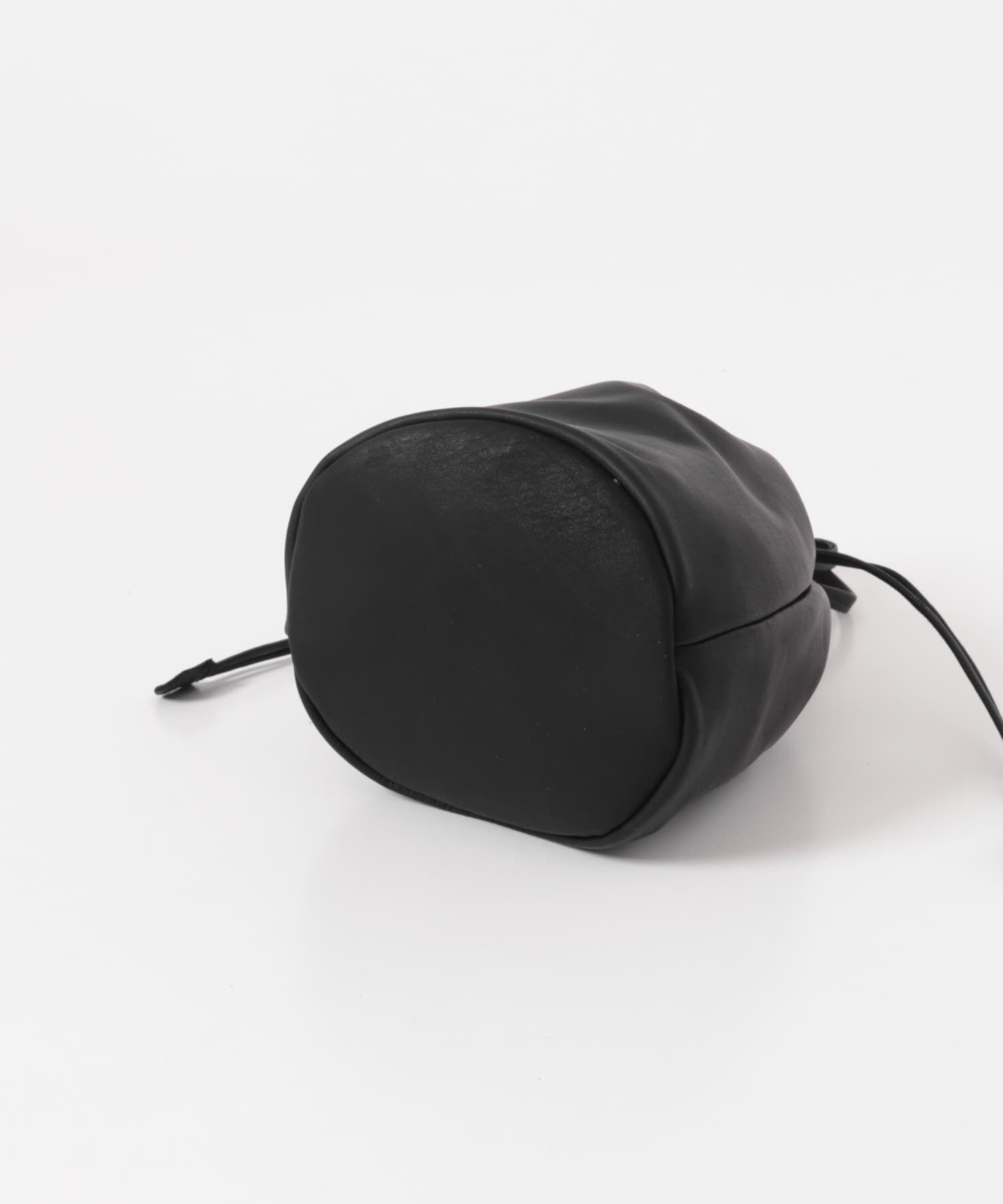 URBAN RESEARCH DOORS「Folna　ソフトレザー2WAY巾着ショルダー」|ショルダー・メッセンジャー|