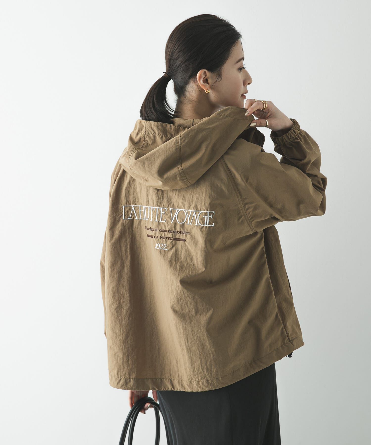 URBAN RESEARCH「『別注』La Hutte&times;URBAN RESEARCH　ナイロンブルゾン」|ブルゾン・スタジャン|