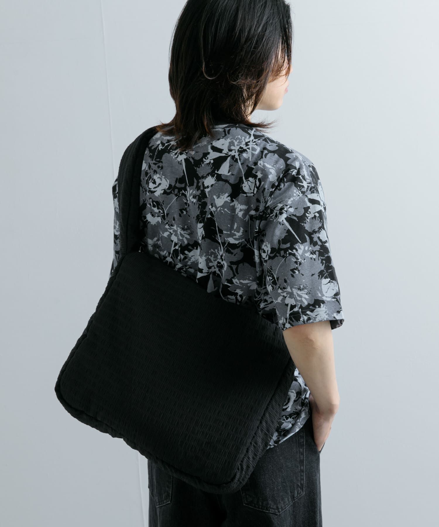 SENSE OF PLACE by URBAN RESEARCH「パデッドビッグショルダーA」|ショルダー・メッセンジャー|