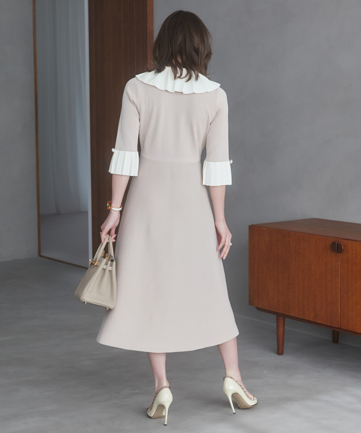 Maglie le cassetto「《大きいｻｲｽﾞ》華やかﾌﾟﾘｰﾂ今どきﾓｰﾄﾞﾆｯﾄﾜﾝﾋﾟｰｽ 」|ワンピース|