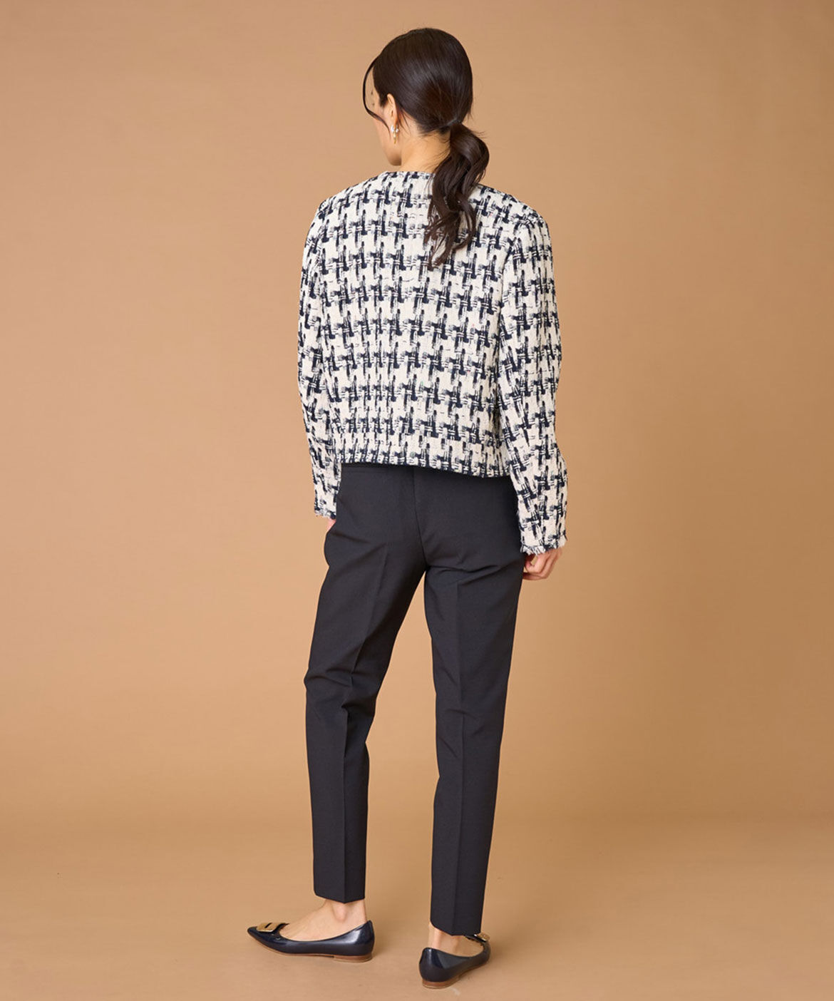 INED「ツイードフリンジジャケット《LINTON》」|ノーカラージャケット|