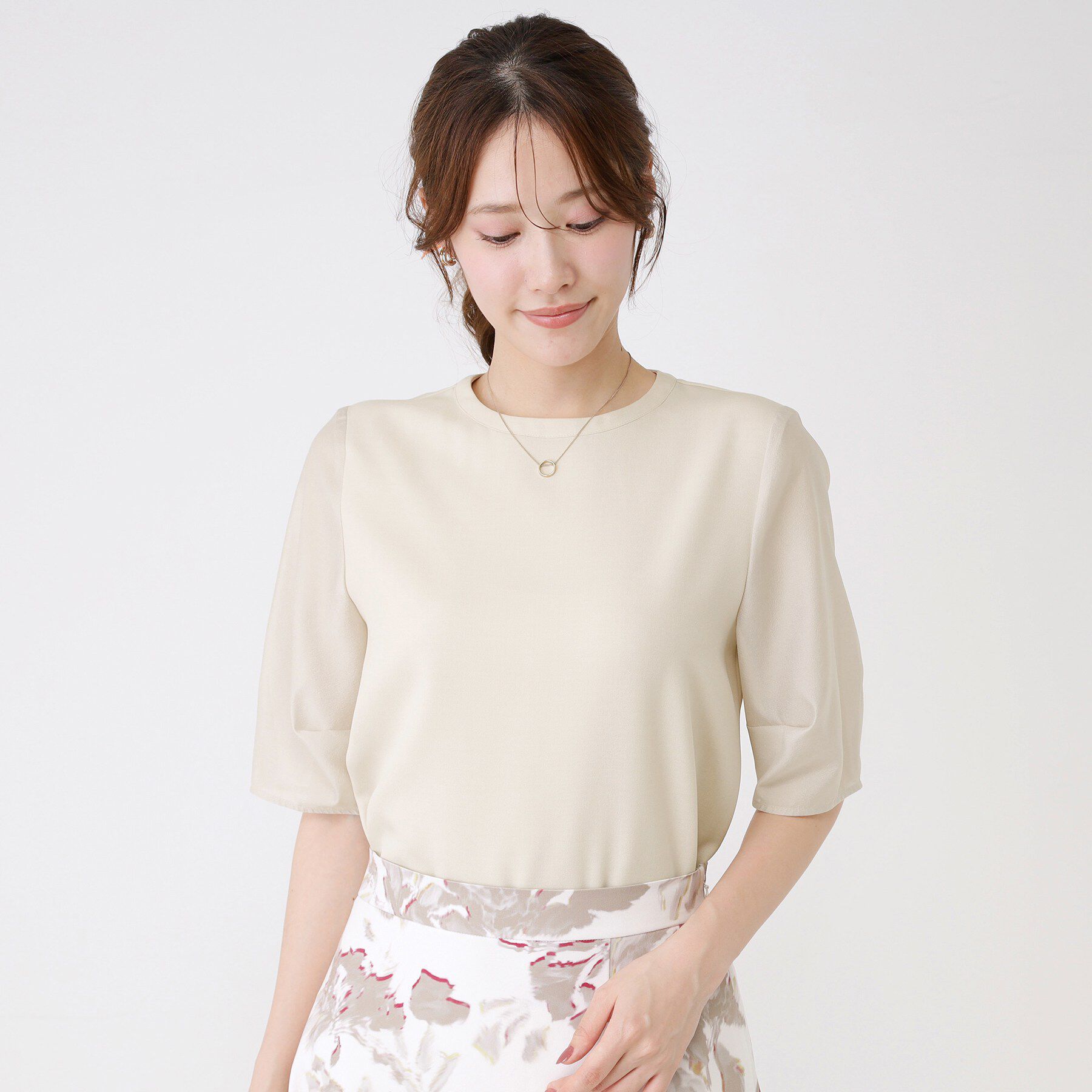 COUP DE CHANCE「【手洗い可／日本製】袖シアーパフスリーブ ブラウス」|シャツ・ブラウス|グレージュ(050)