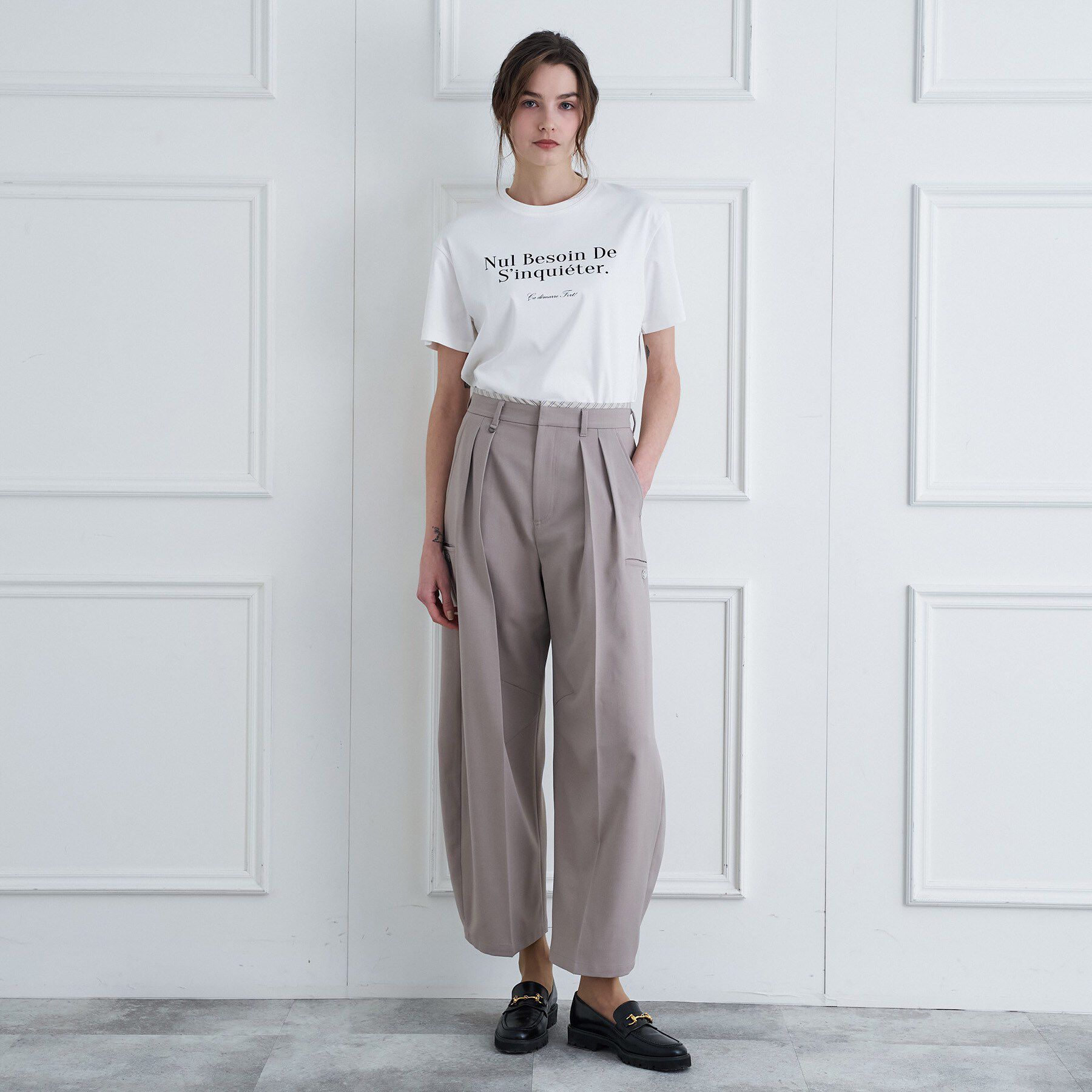 DRESSTERIOR「【接触冷感／抗菌防臭／消臭】アイスクリアコットンフレンチロゴT」|Tシャツ・カットソー|