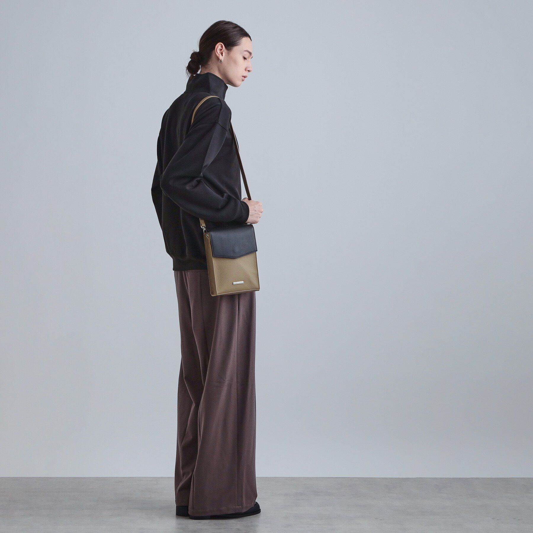 tk.TAKEO KIKUCHI「フラップスクエアミニョルダー」|ショルダー・メッセンジャー|