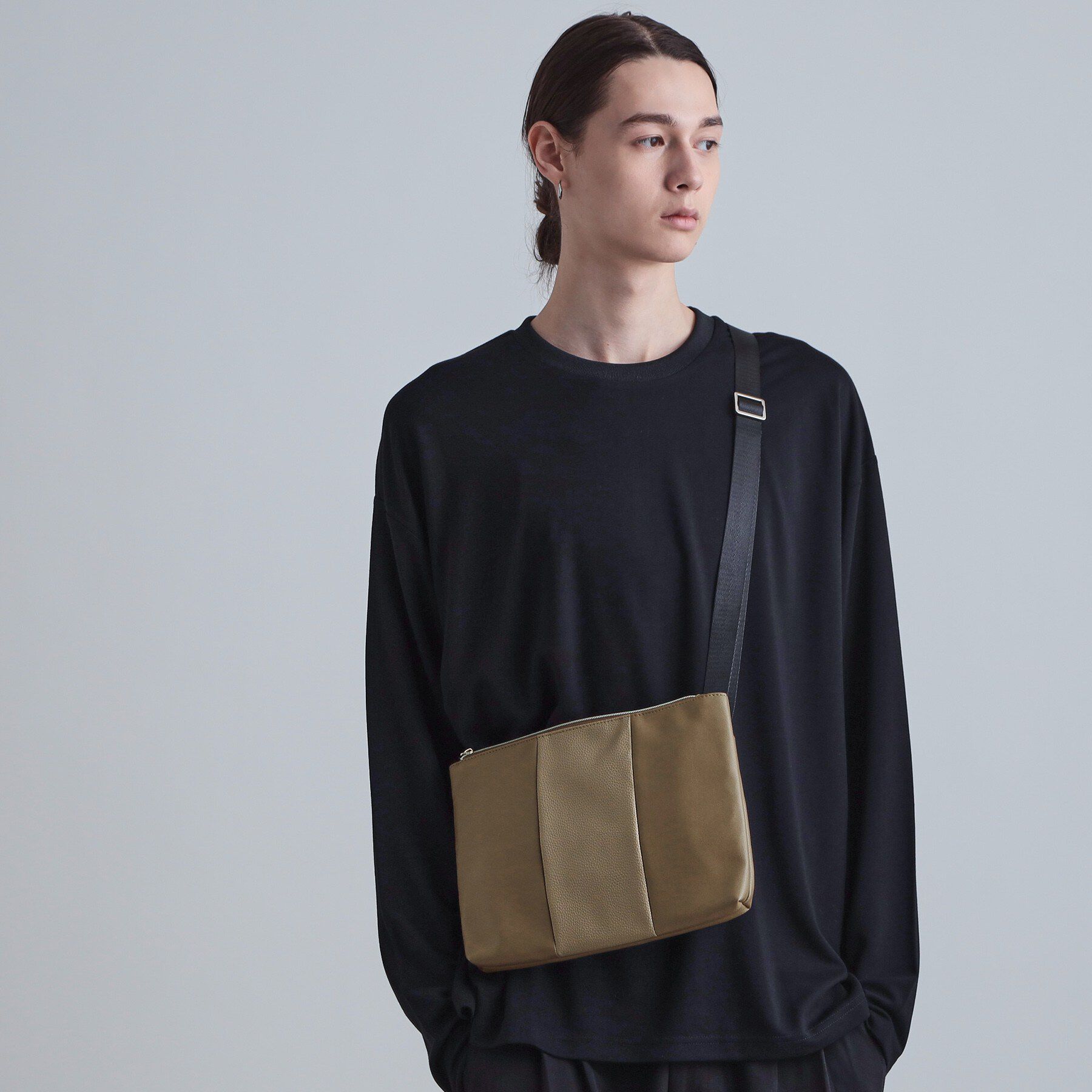 tk.TAKEO KIKUCHI「切替サコッシュショルダーバッグ」|ショルダー・メッセンジャー|