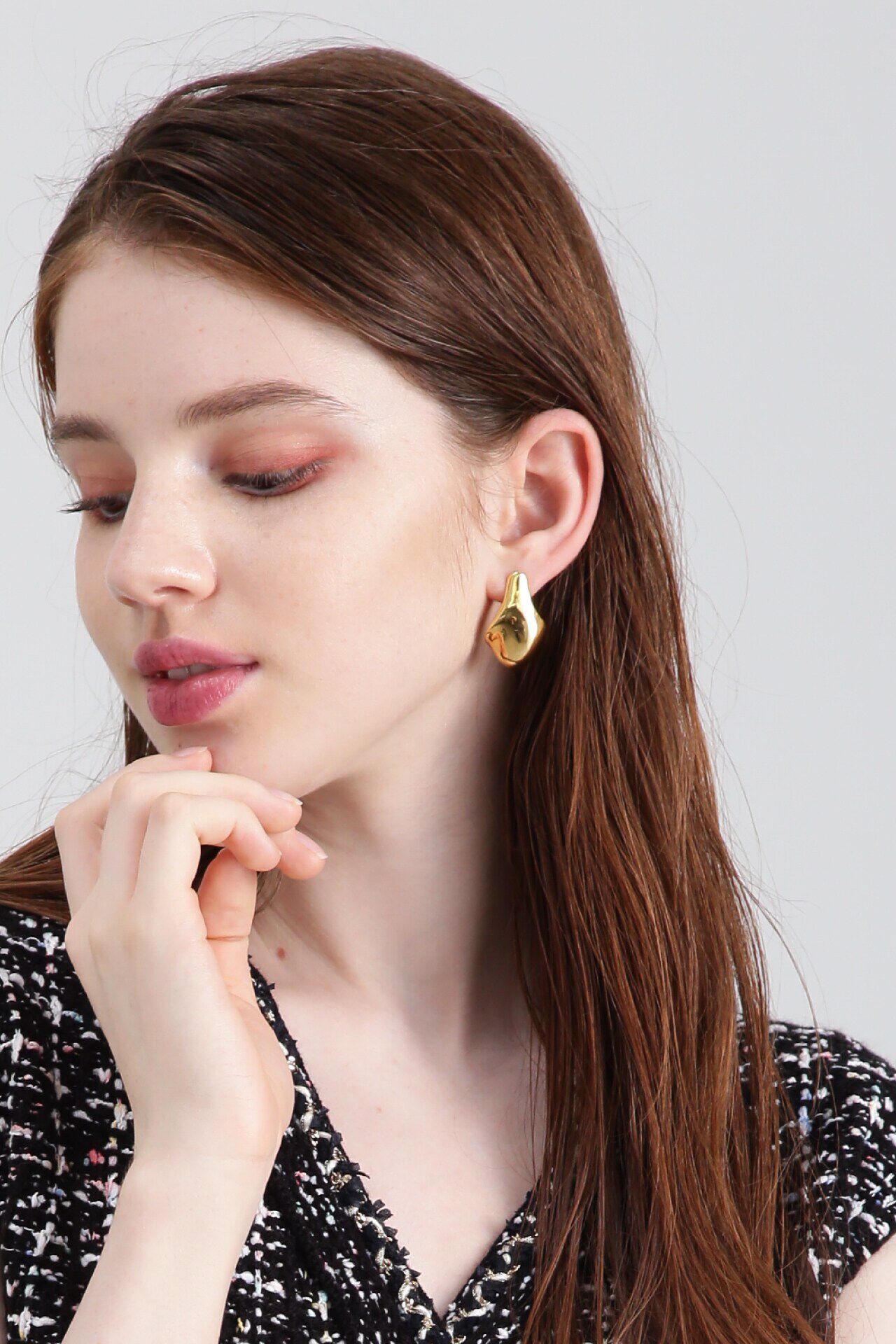  「テクスチャーピアス」|その他|ゴールド