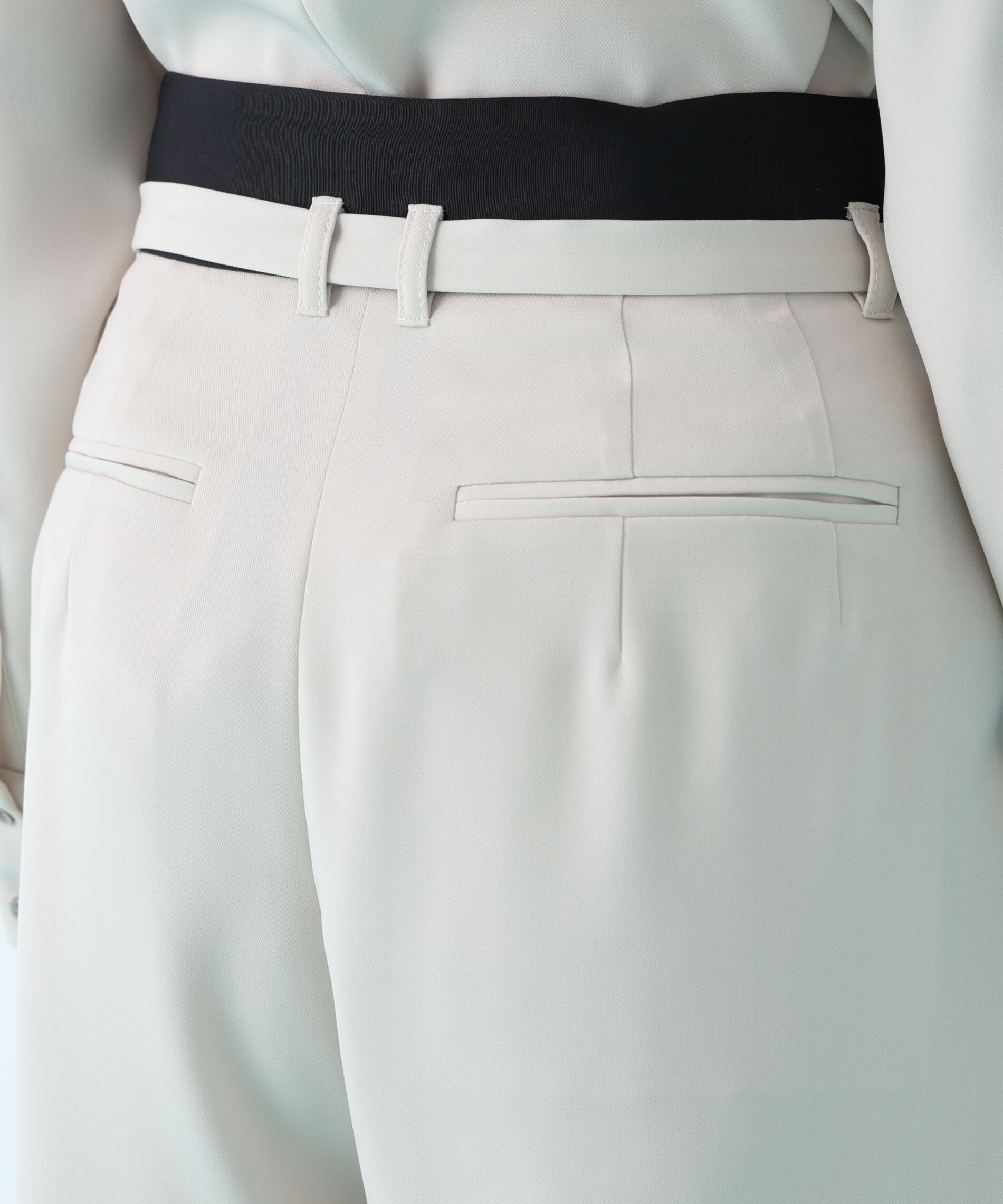  「ダブルサテンタックワイドパンツ」|その他|