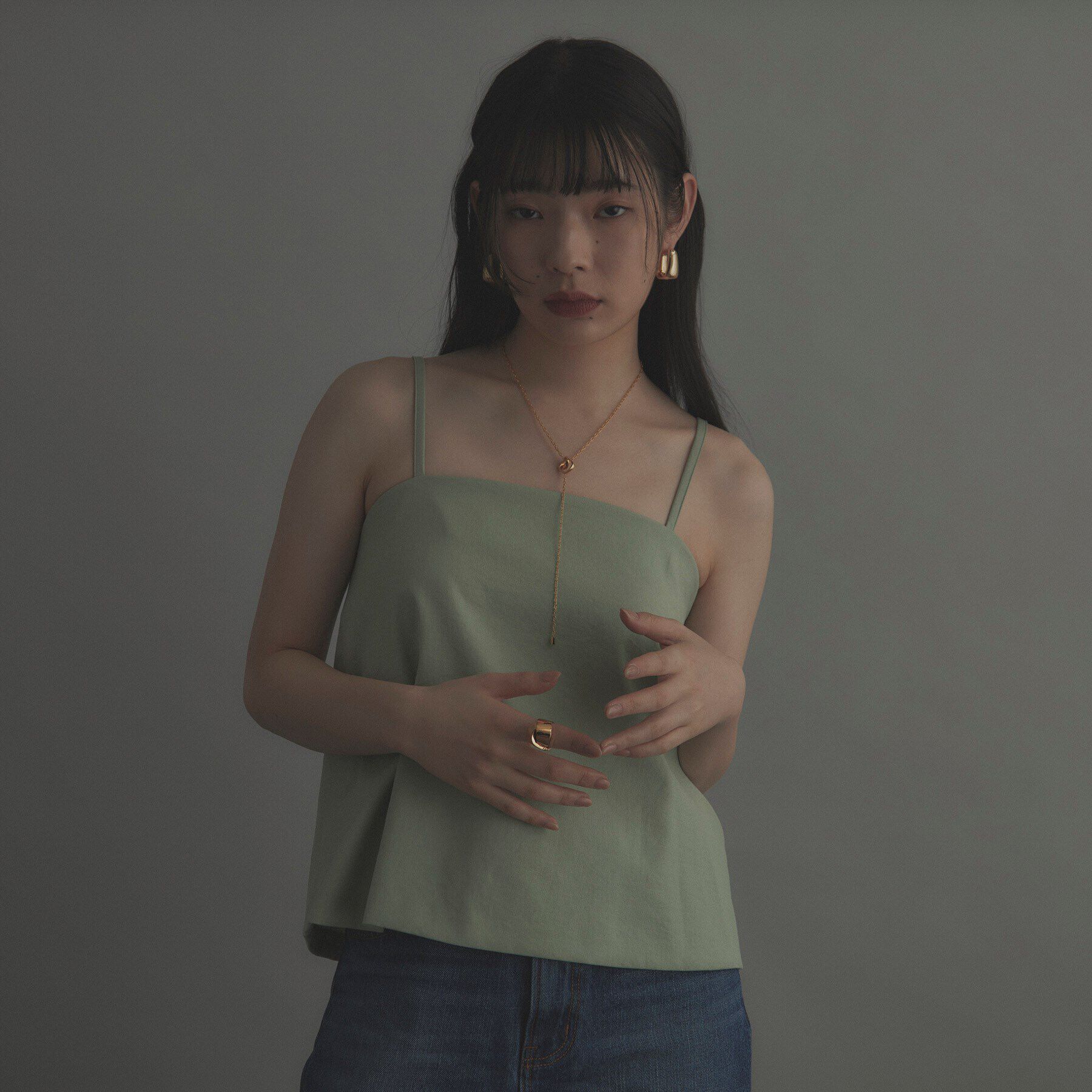 COCOSHNIK ONKITSCH「シルバー ホロウフープピアス トラペーズ GP」|ピアス|