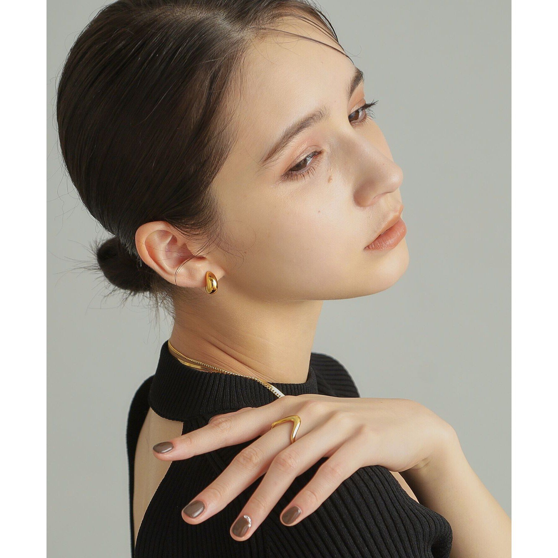 COCOSHNIK ONKITSCH「シルバー ホロウフープピアス ペアシェイプS GP」|ピアス|