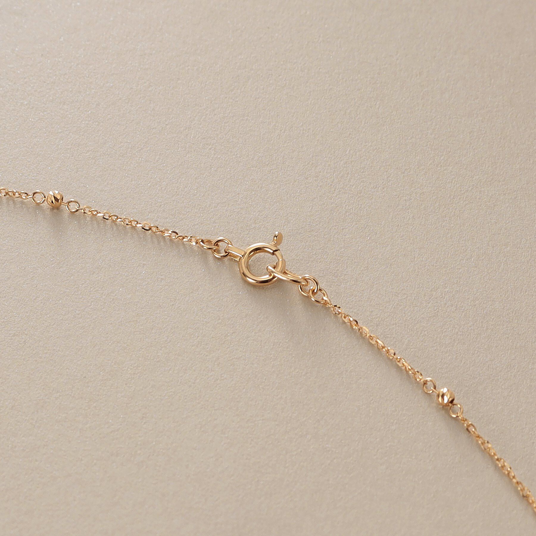 COCOSHNIK「K18フラットキヘイ&times;ハニーカットビーズ ネックレス」|ネックレス|