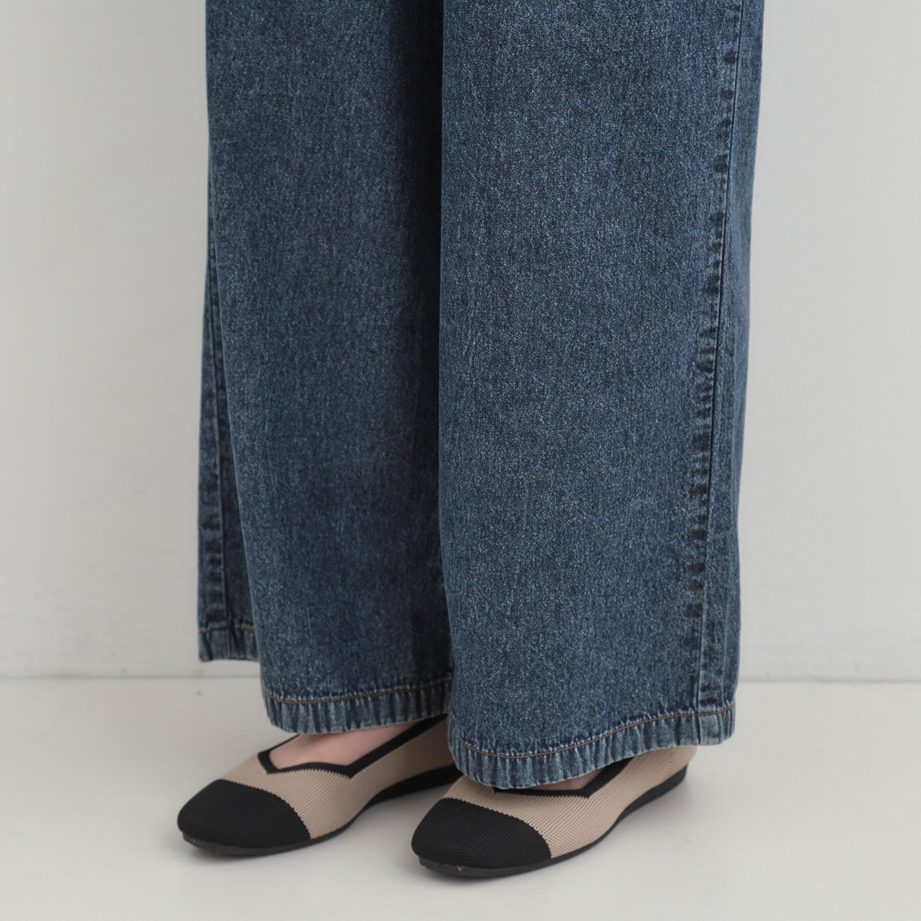 SHOO･LA･RUE「【ライトオンスデニム/着丈選べる/S-LL】夏でもはける らくらくデニムイージーワイドパンツ」|デニム|