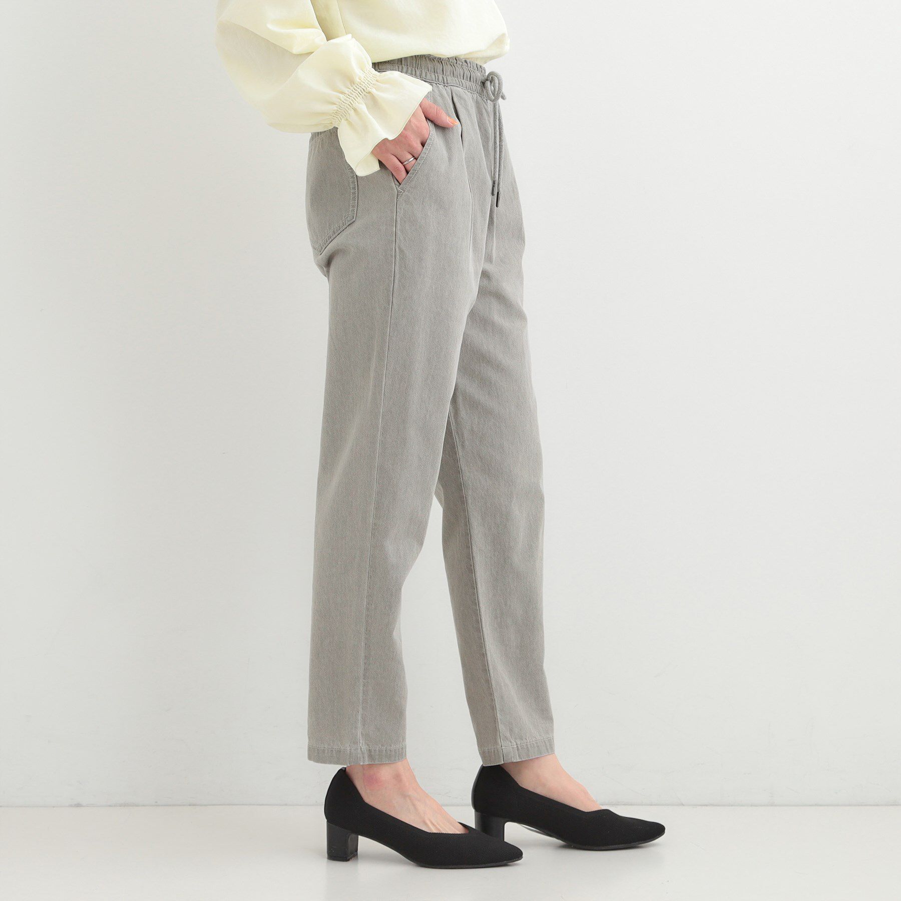 SHOO･LA･RUE「【ライトオンスデニム/S-LL/洗濯機可】夏でもはける らくらくイージーデニムテーパードパンツ」|デニム|