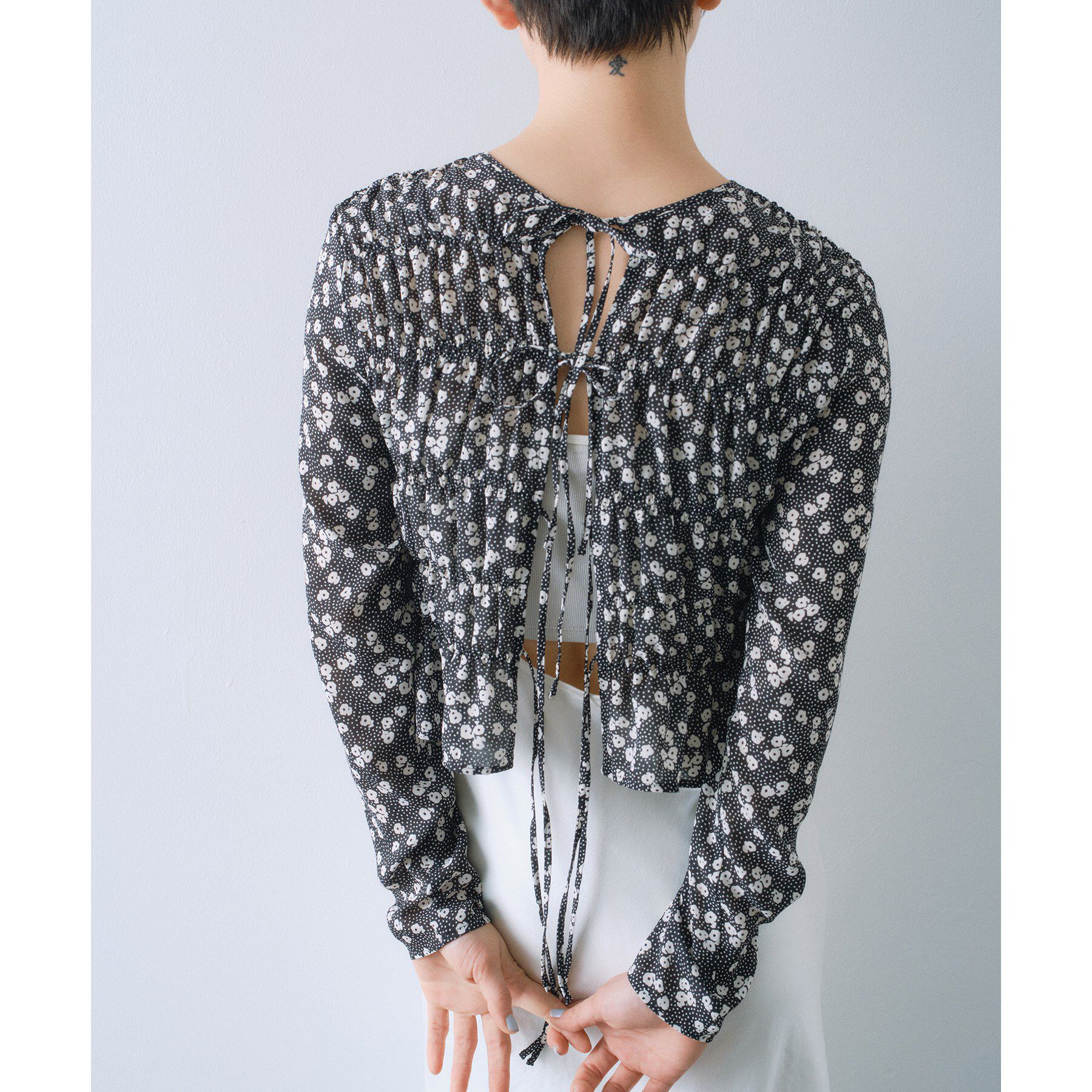 CODE A「petit flower ribbon blouse」|シャツ・ブラウス|ブラック(119)
