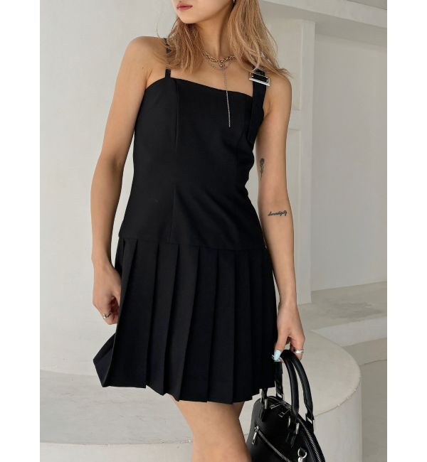 GYDA「【TINY】アシメストラッププリーツワンピース」|ワンピース|