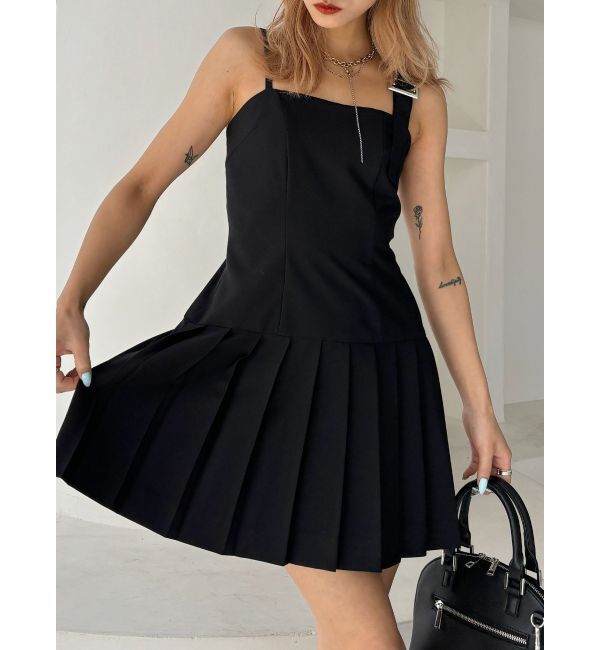 GYDA「【TINY】アシメストラッププリーツワンピース」|ワンピース|