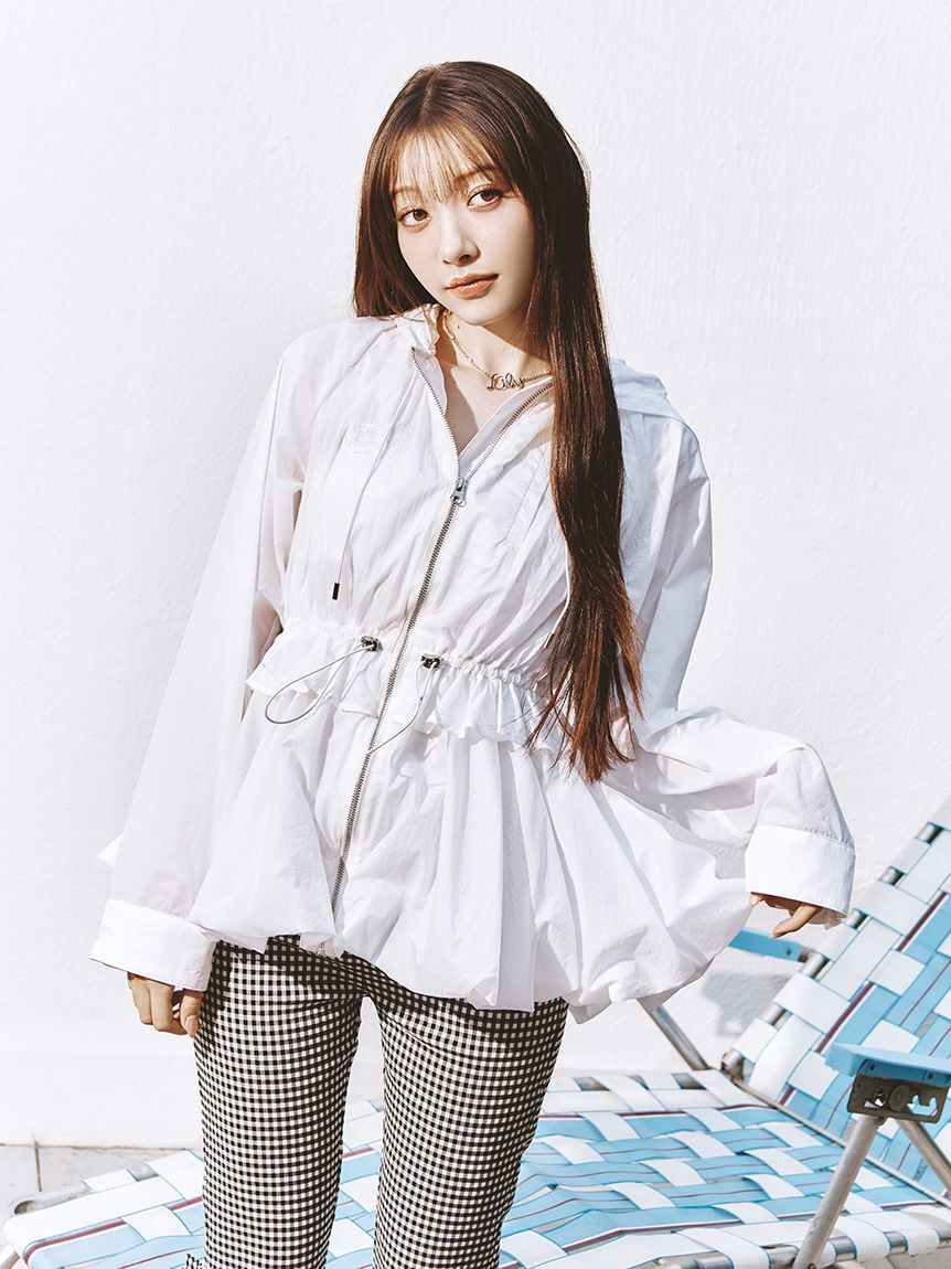 LILY BROWN「【UVカット】撥水ペプラムシアーブルゾン」|ブルゾン・スタジャン|