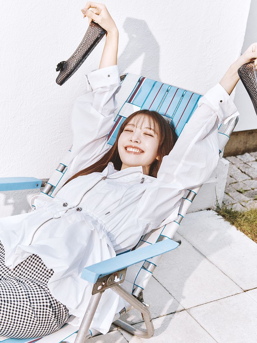 LILY BROWN「【UVカット】撥水ペプラムシアーブルゾン」|ブルゾン・スタジャン|