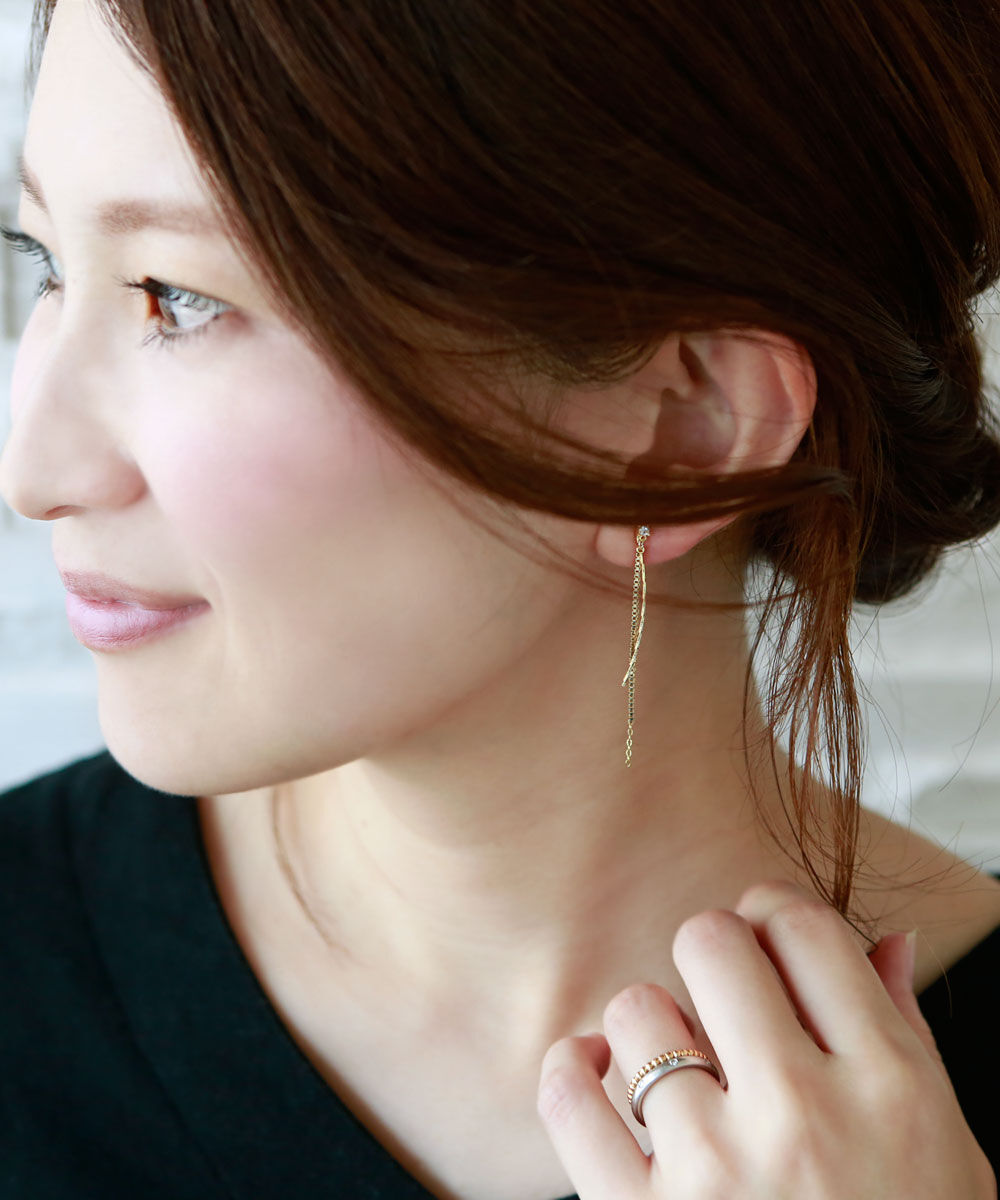 colleca la「ループフィット・ロングチェーンイヤリング」|イヤリング|