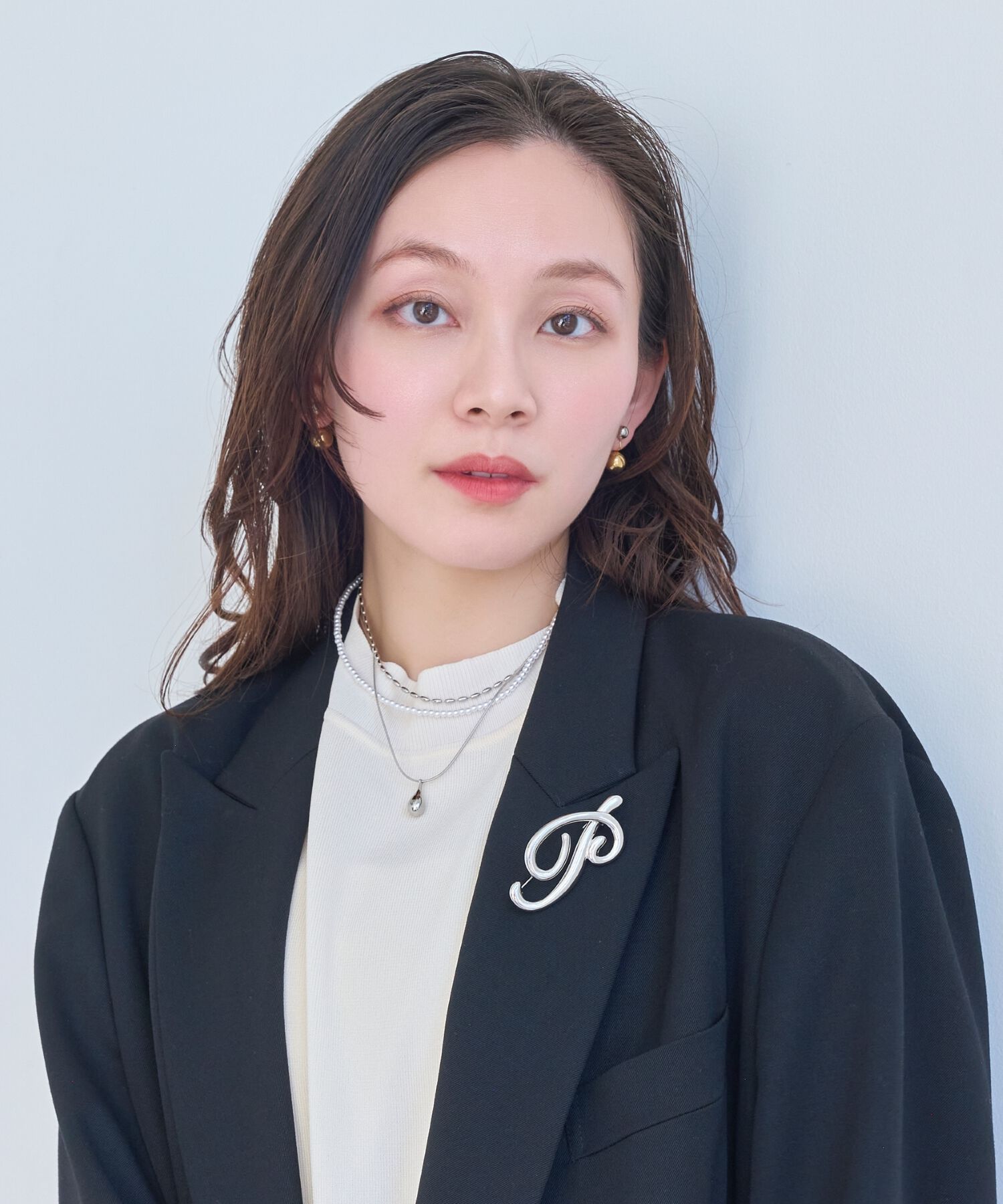 Phoebe「ニュアンスメタルブローチ　シルバー」|ブローチ・コサージュ|