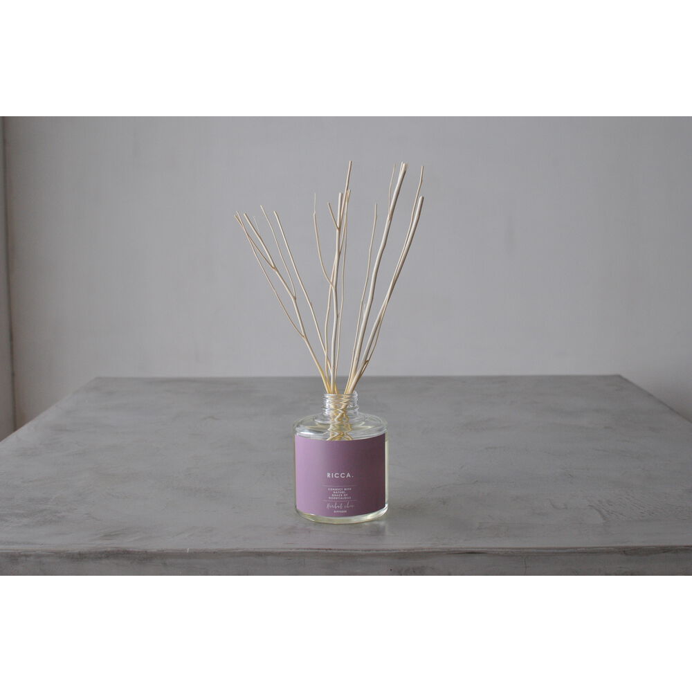 BACKYARD FAMILY「ディフューザー スティック 通販 アロマディフューザー 芳香剤 ルームフレグランス」|アロマ・ルームフレグランス|ホワイト5