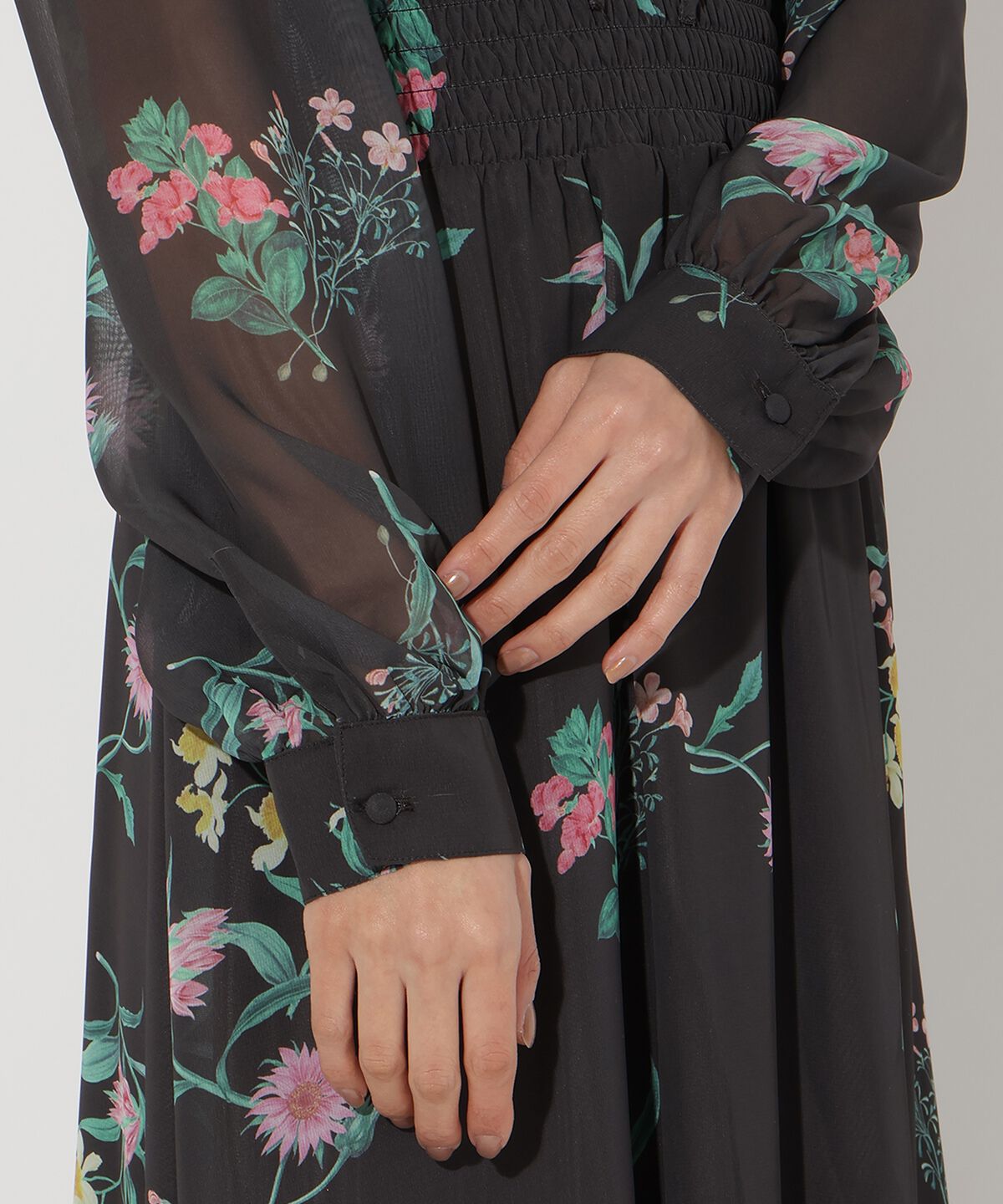 アンドクチュール「フリルケープフラワープリントワンピース」|ワンピース|