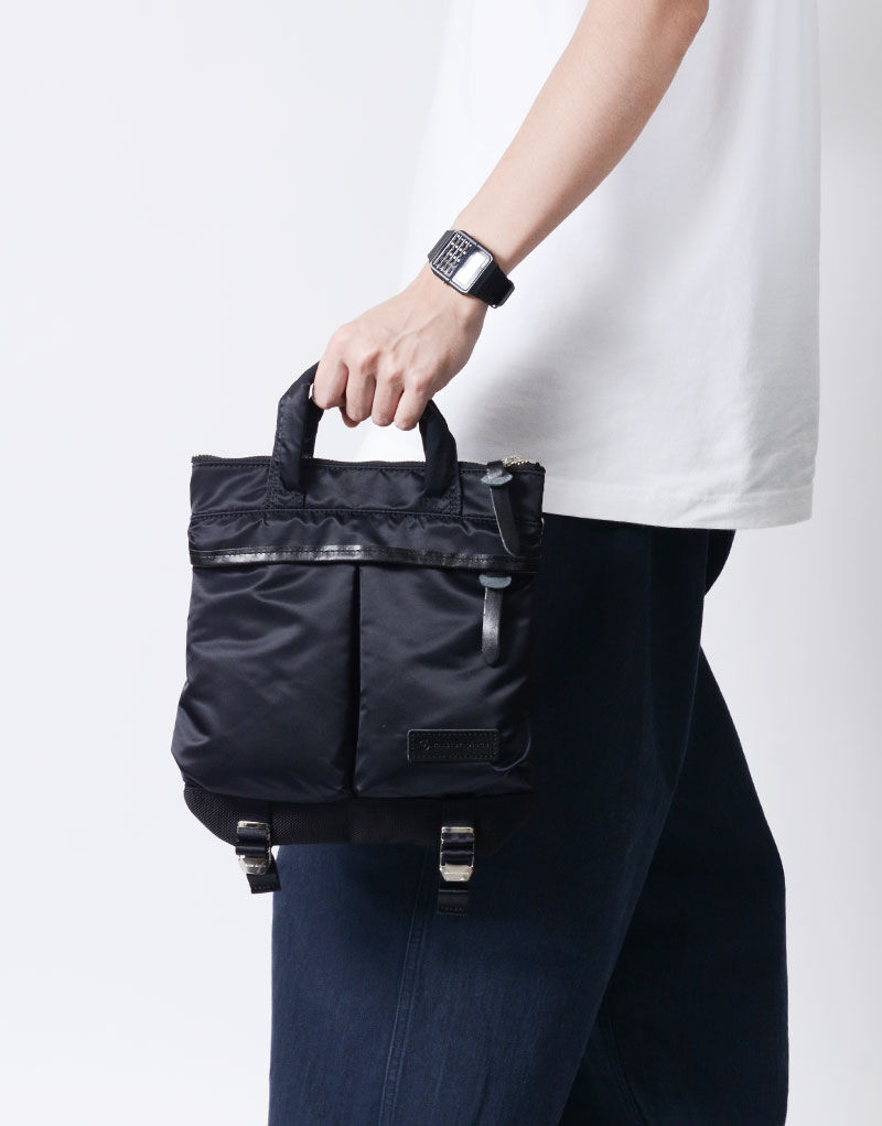 master-piece「Lightning ヘルメットバッグS」|ショルダー・メッセンジャー|