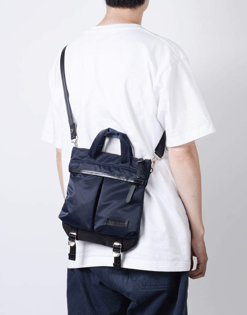 master-piece「Lightning ヘルメットバッグS」|ショルダー・メッセンジャー|ネイビー