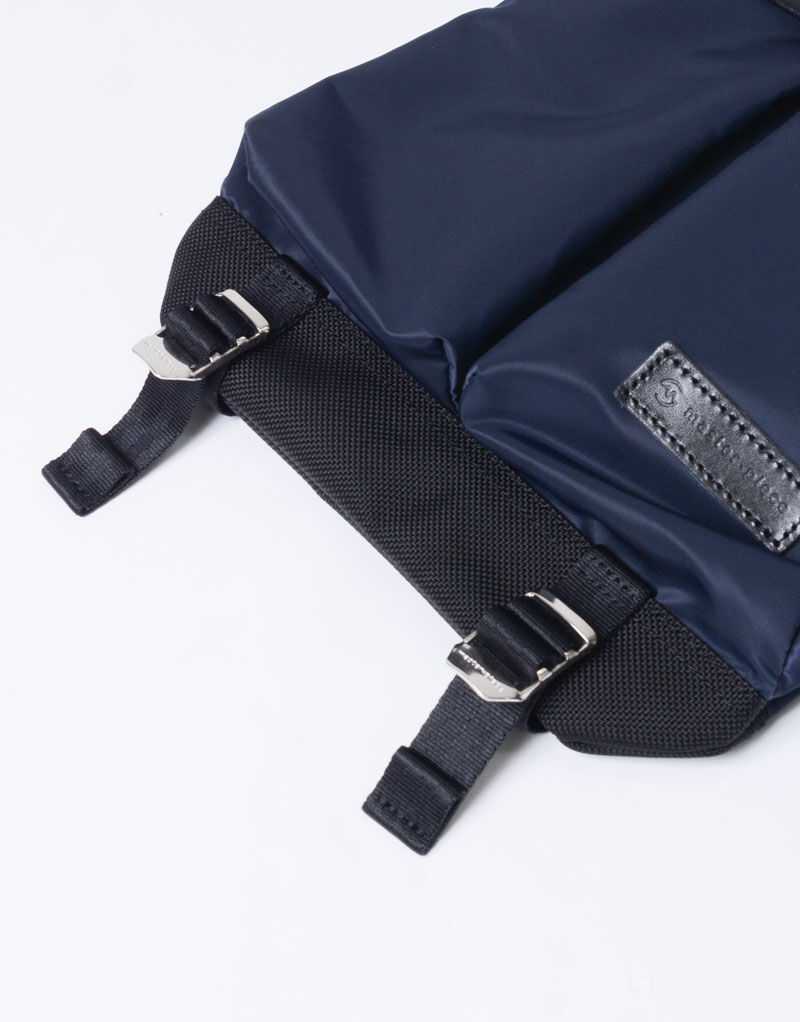 master-piece「Lightning ヘルメットバッグS」|ショルダー・メッセンジャー|