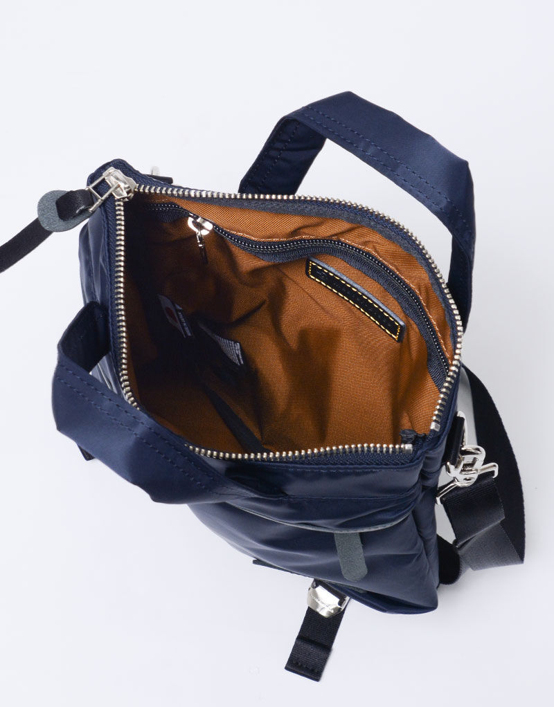 master-piece「Lightning ヘルメットバッグS」|ショルダー・メッセンジャー|